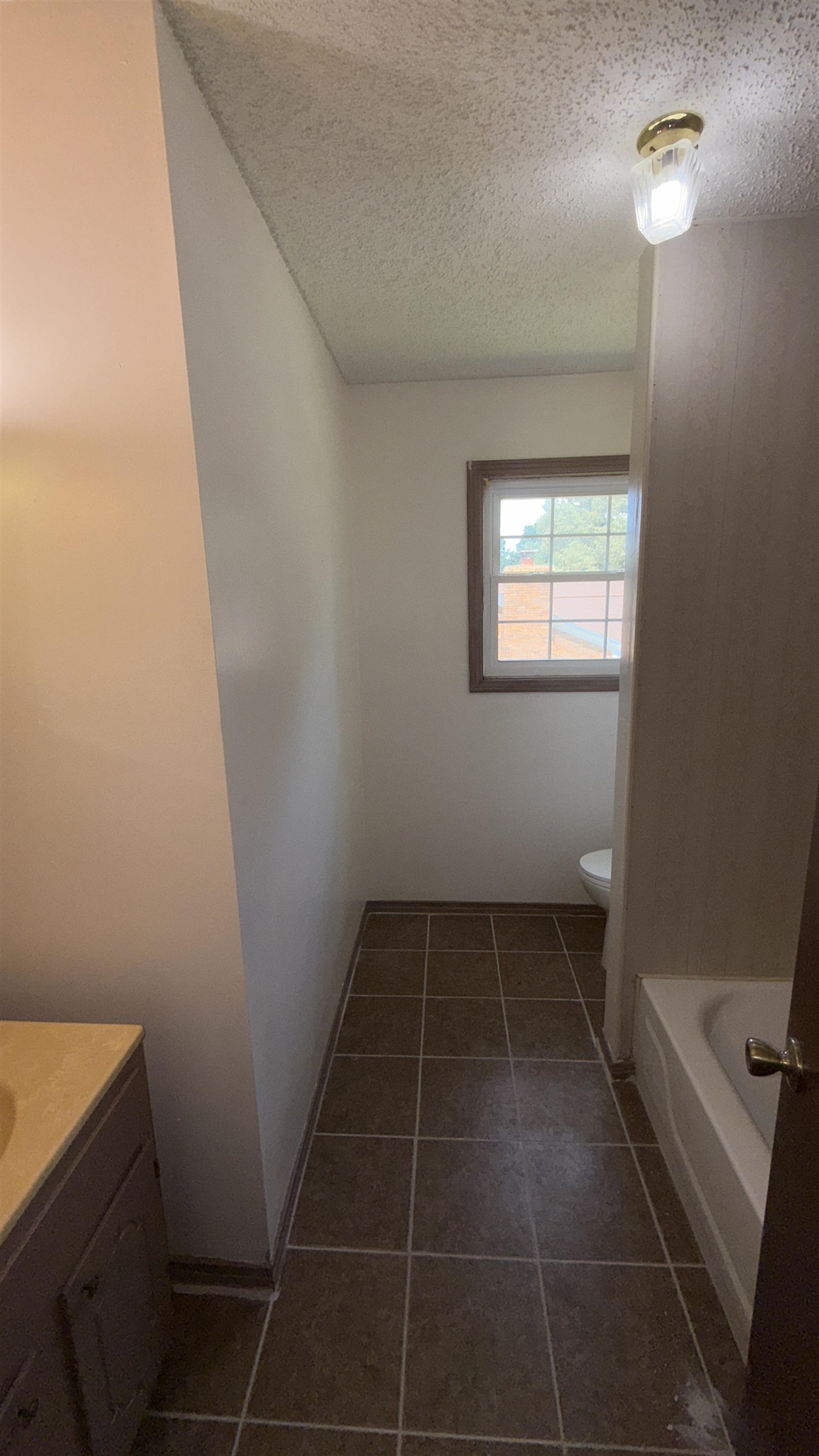 595 Swaney Dr Property Photo 20