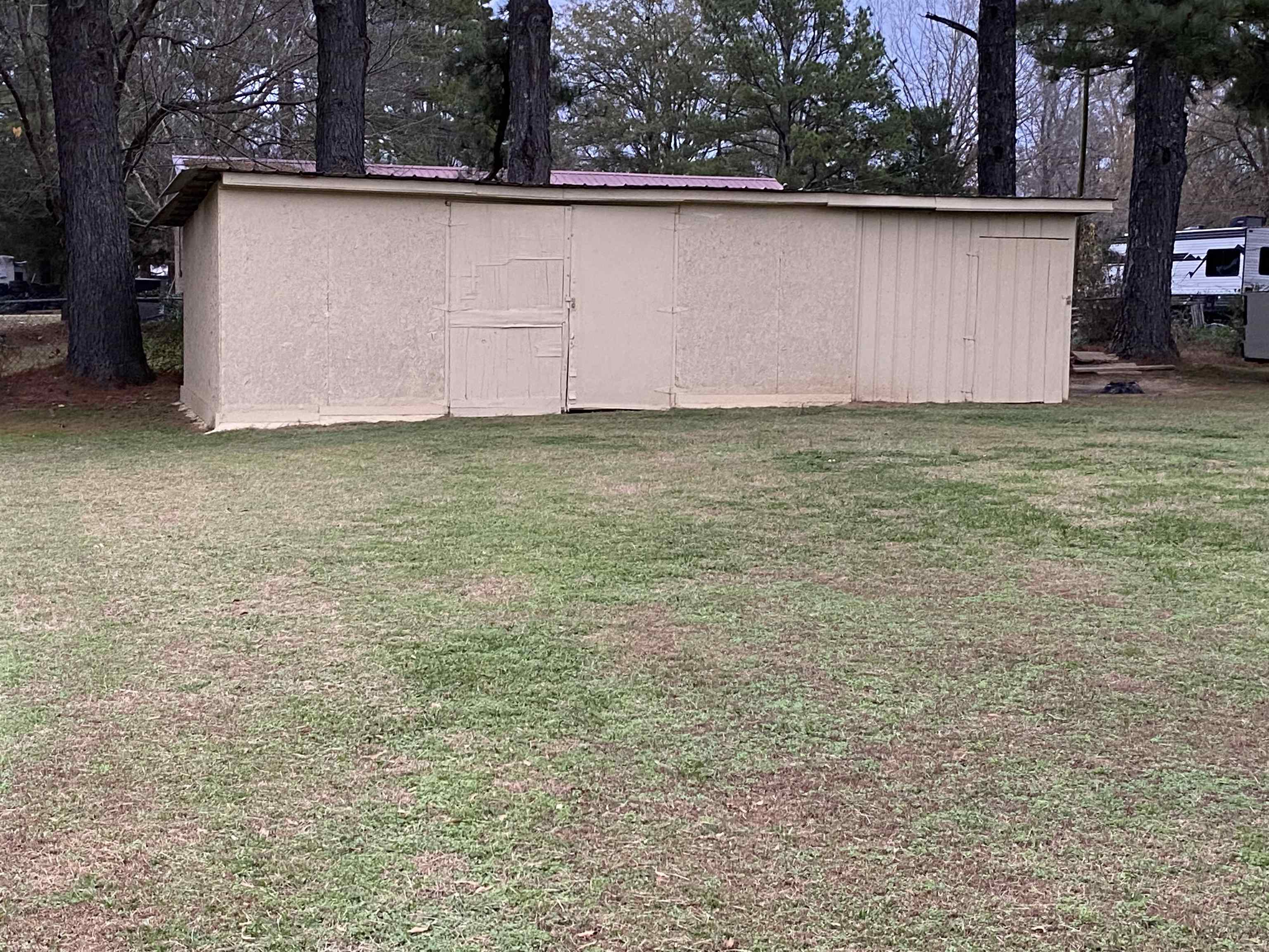 160 Clement Dr Property Photo 24
