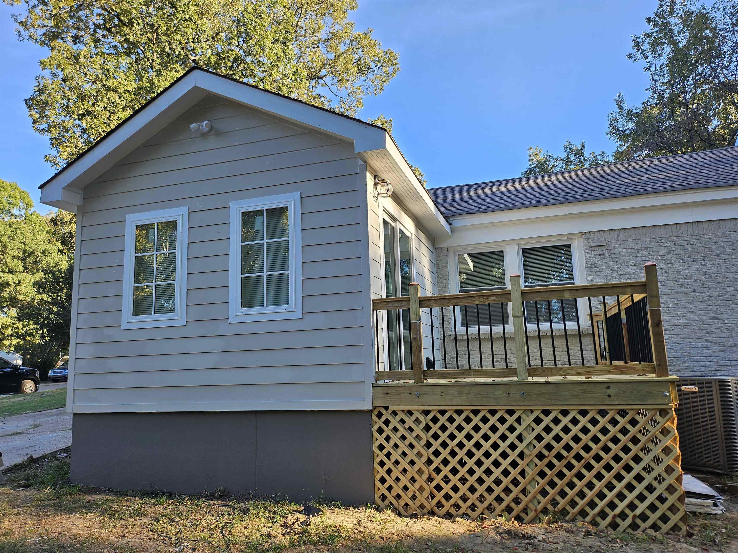 1078 N Ball Rd Property Photo 4