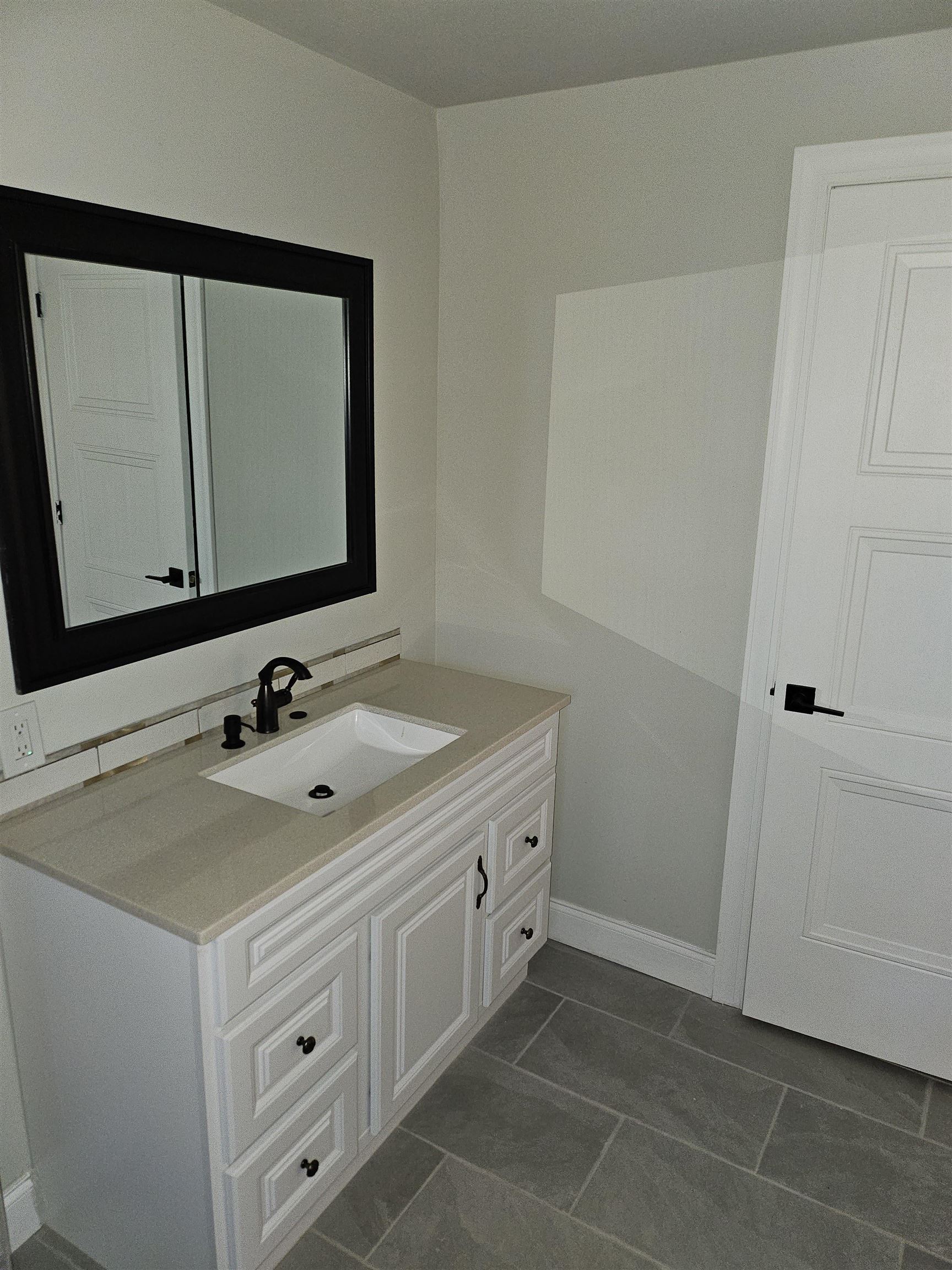 1078 N Ball Rd Property Photo 16