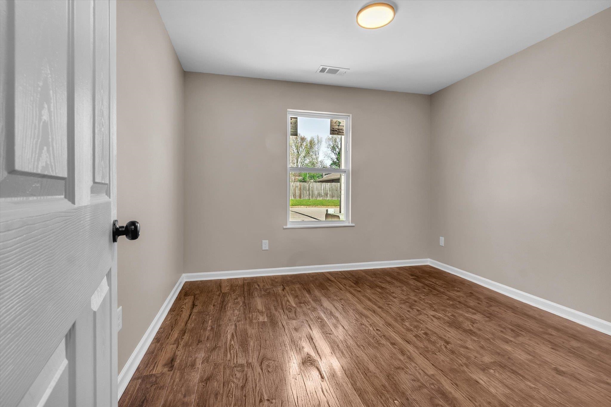 5715 Maple Tree Dr Property Photo 5