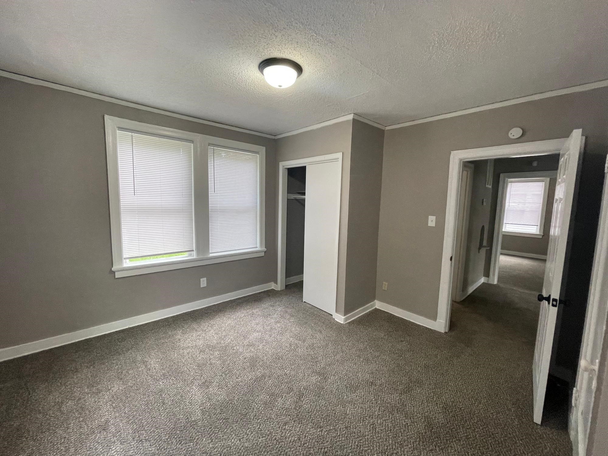 958 Birch St Property Photo 7