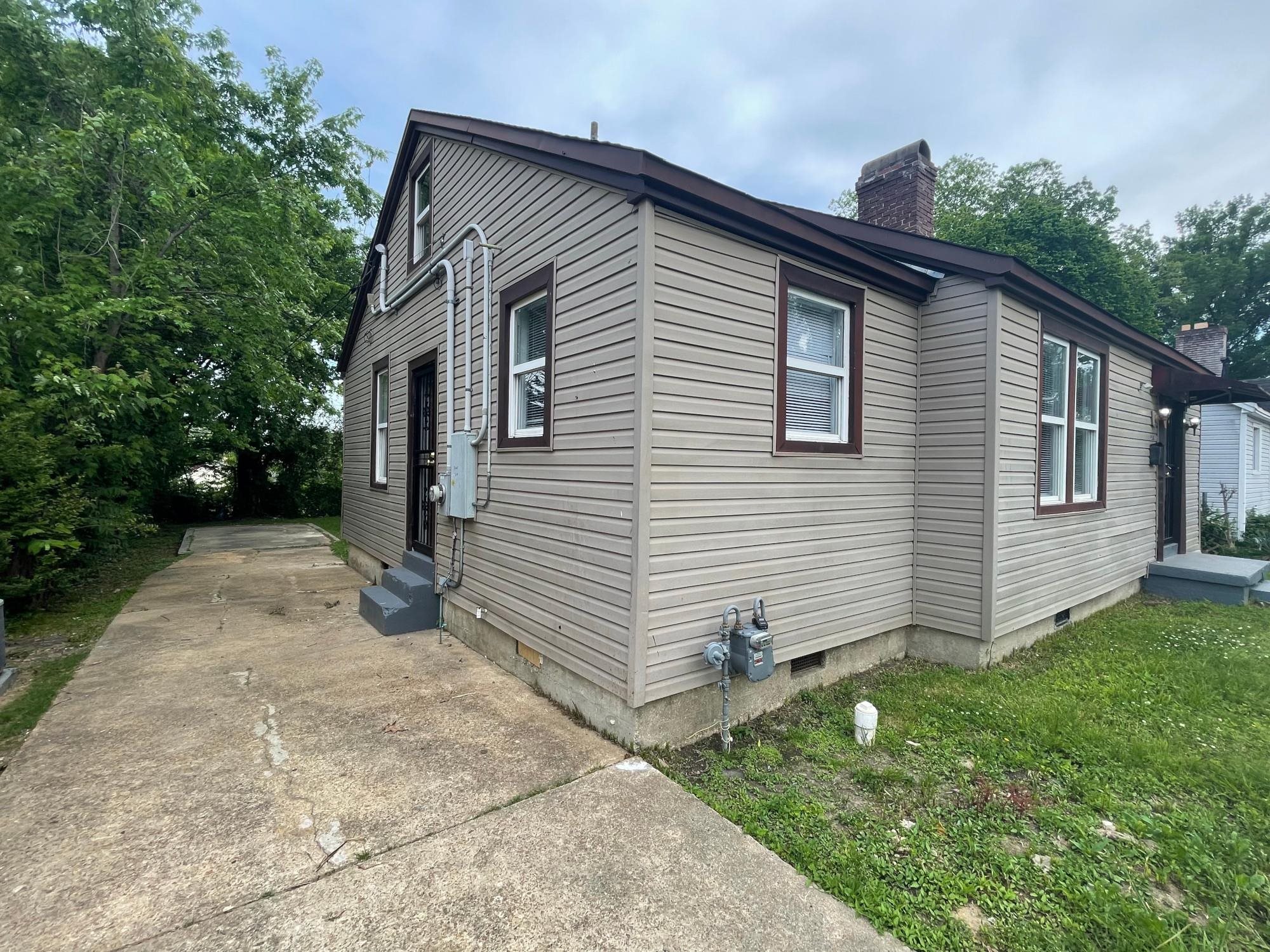 958 Birch St Property Photo 17