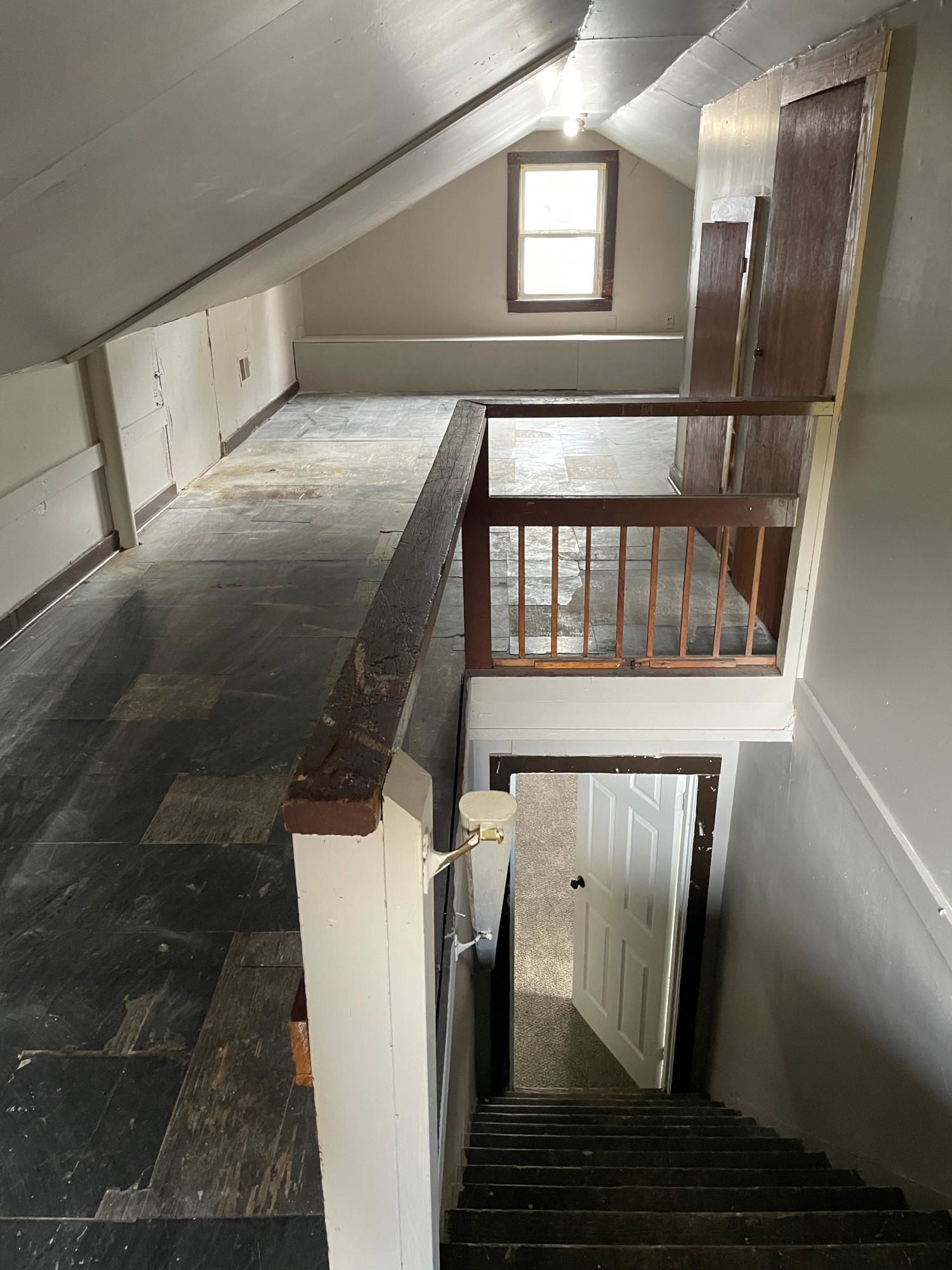 958 Birch St Property Photo 18