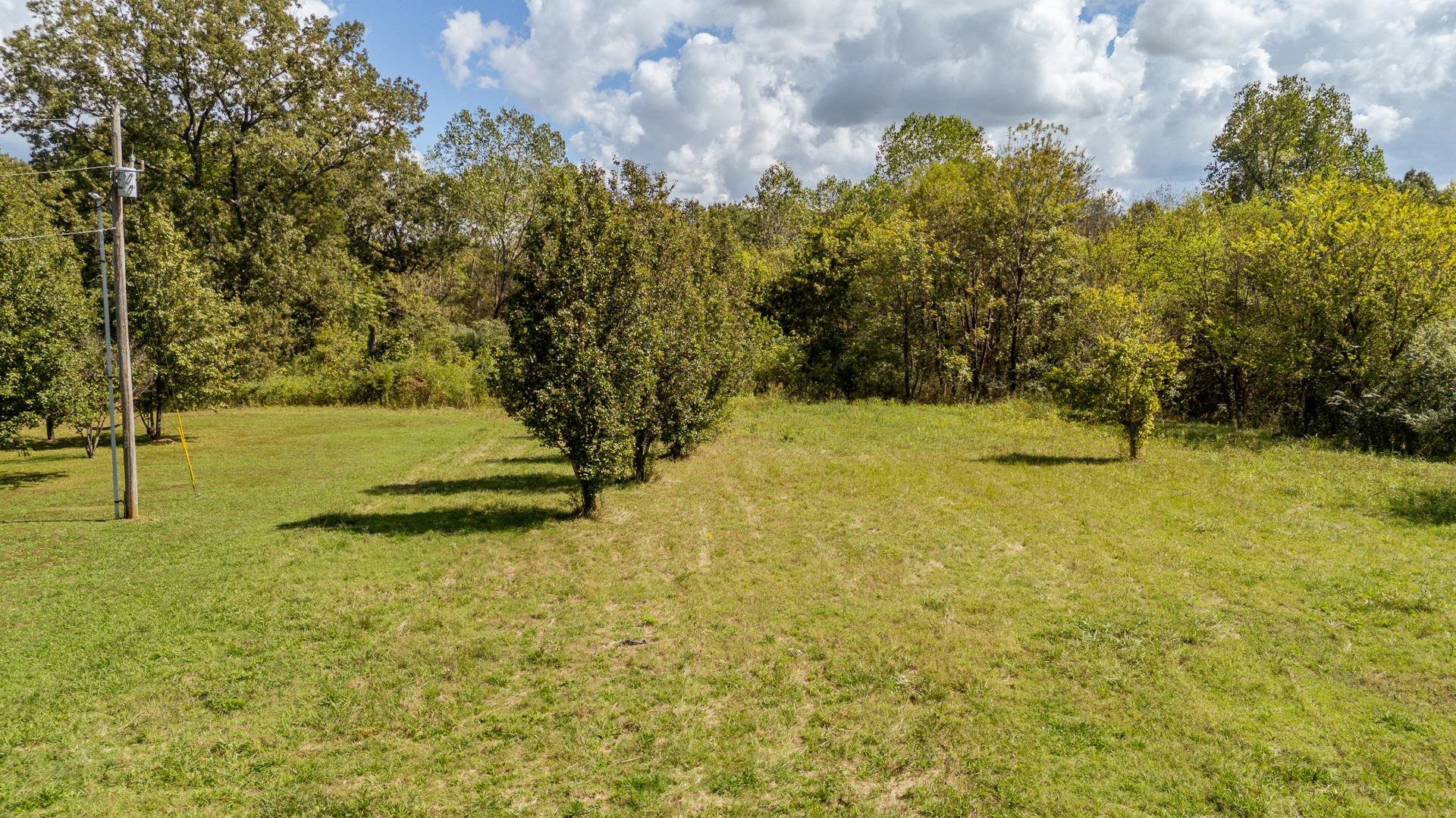 00 E End Dr Property Photo 2