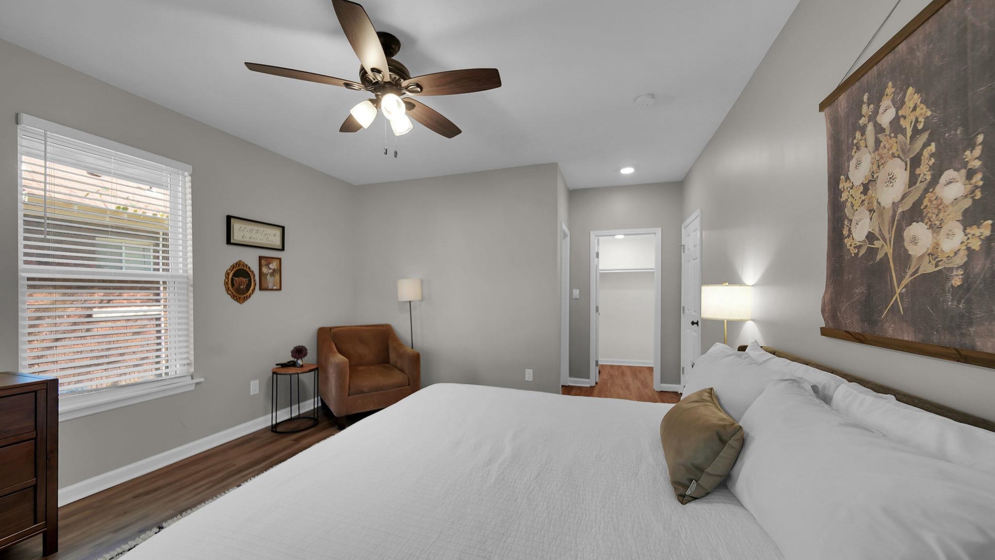 1023 Forrest Ave Property Photo 19