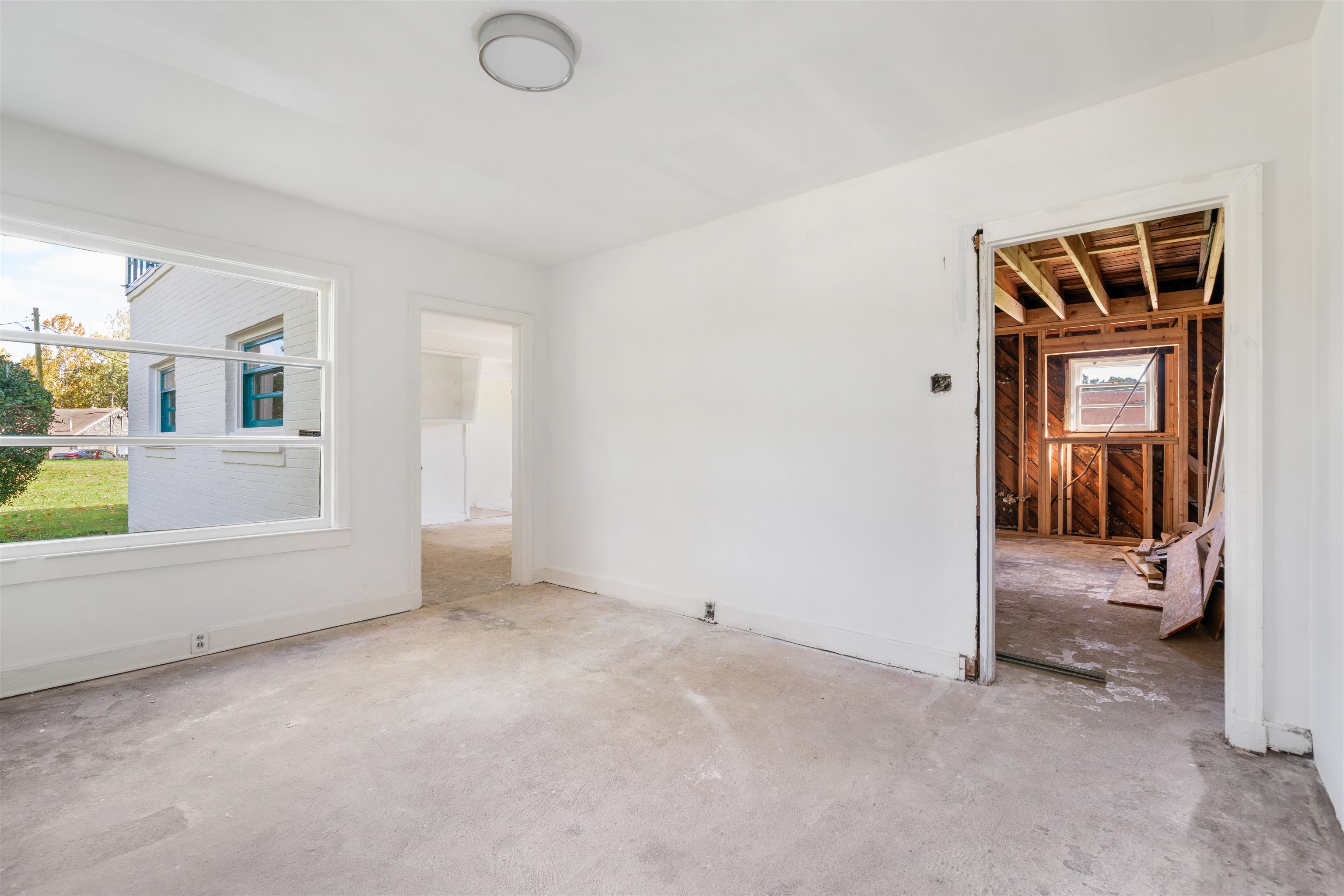 3590 Thomas St Property Photo 23