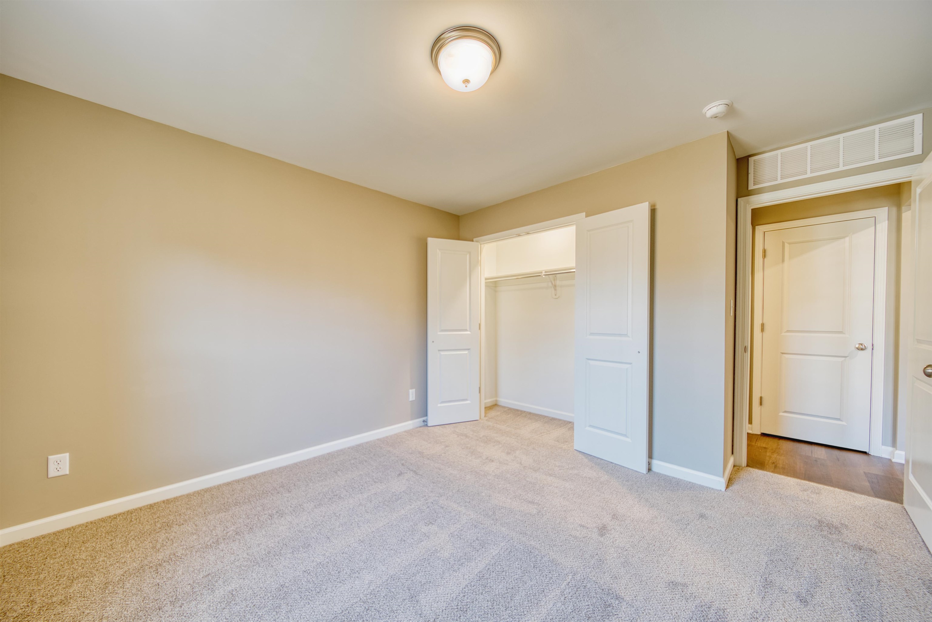 107 Stone Brook Cv Property Photo 15