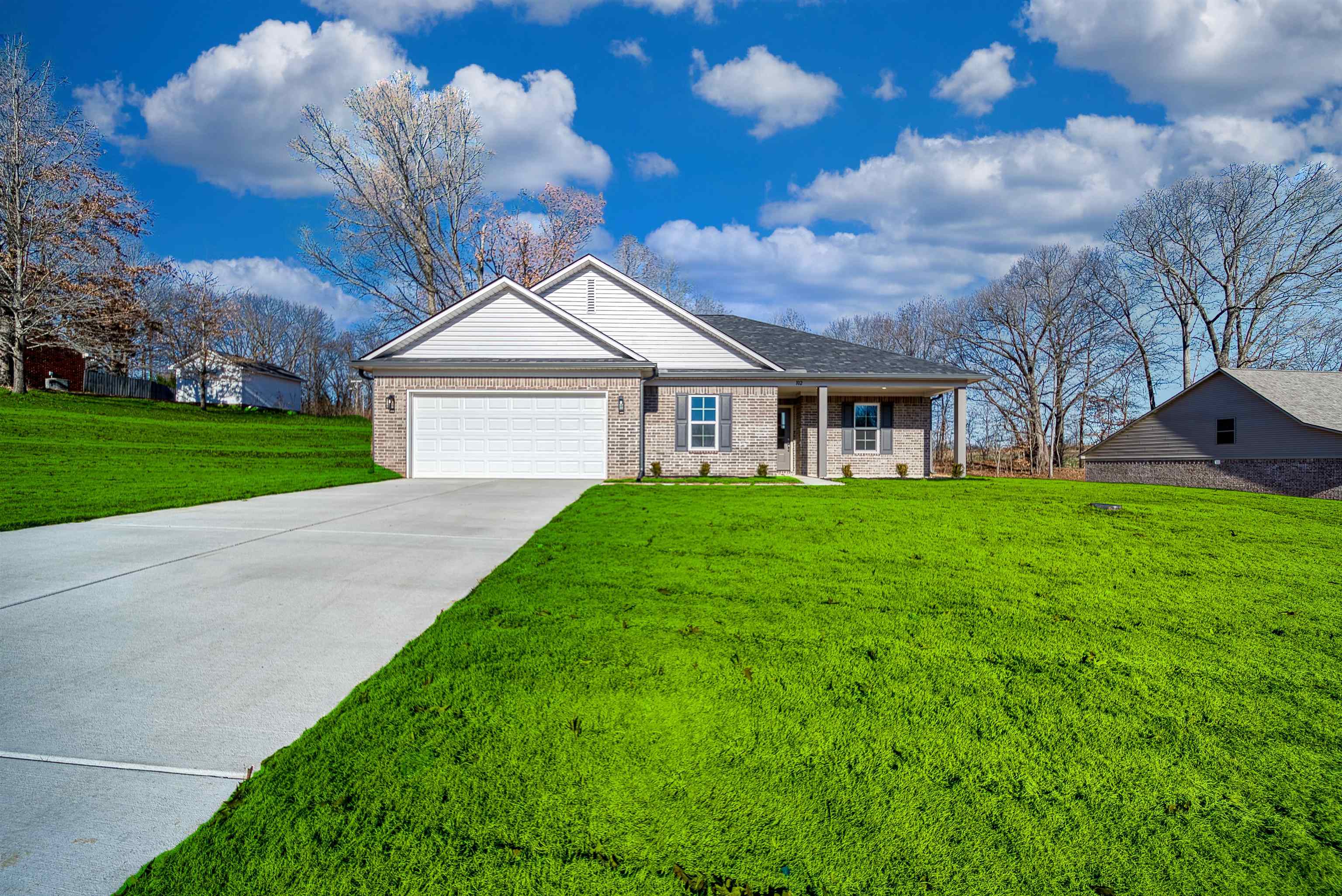102 Stone Brook Cv Property Photo 1