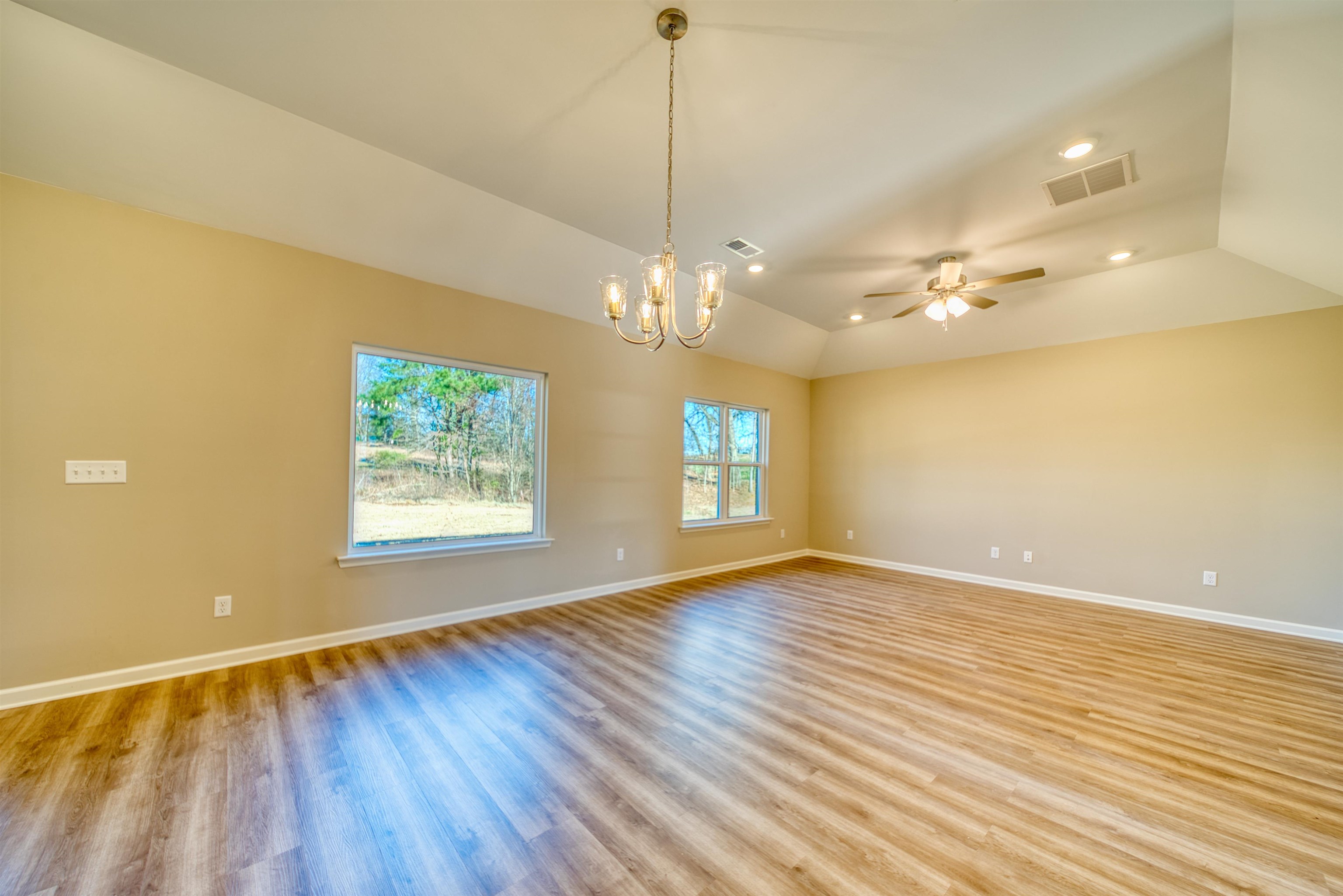 102 Stone Brook Cv Property Photo 31