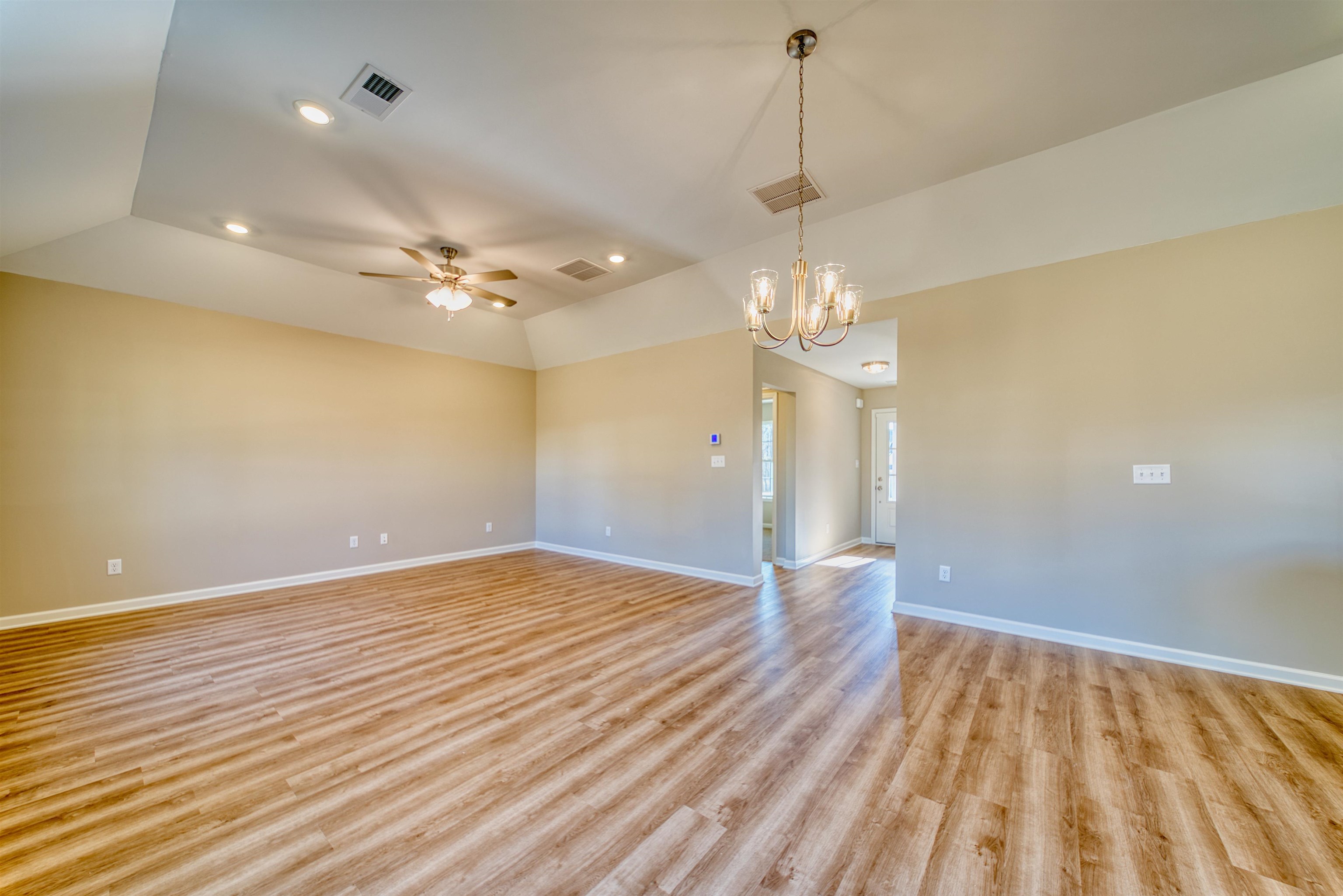 102 Stone Brook Cv Property Photo 32