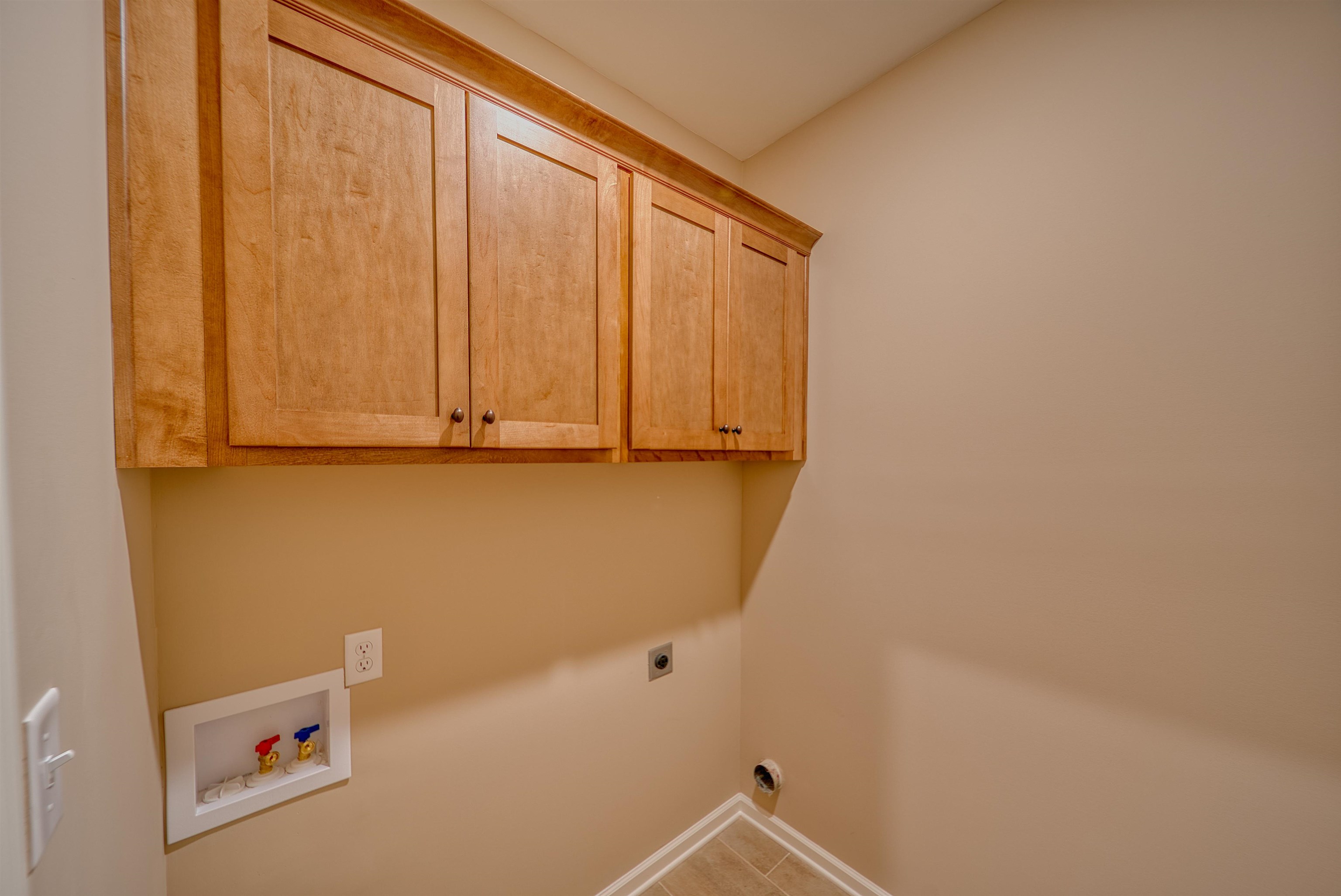 170 Como Ln Property Photo 16