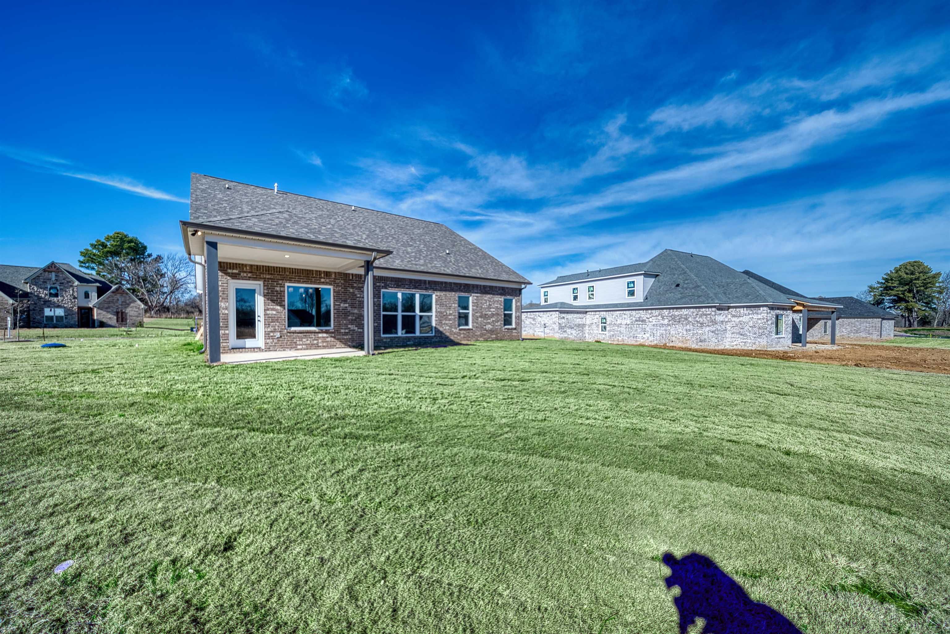 170 Como Ln Property Photo 40