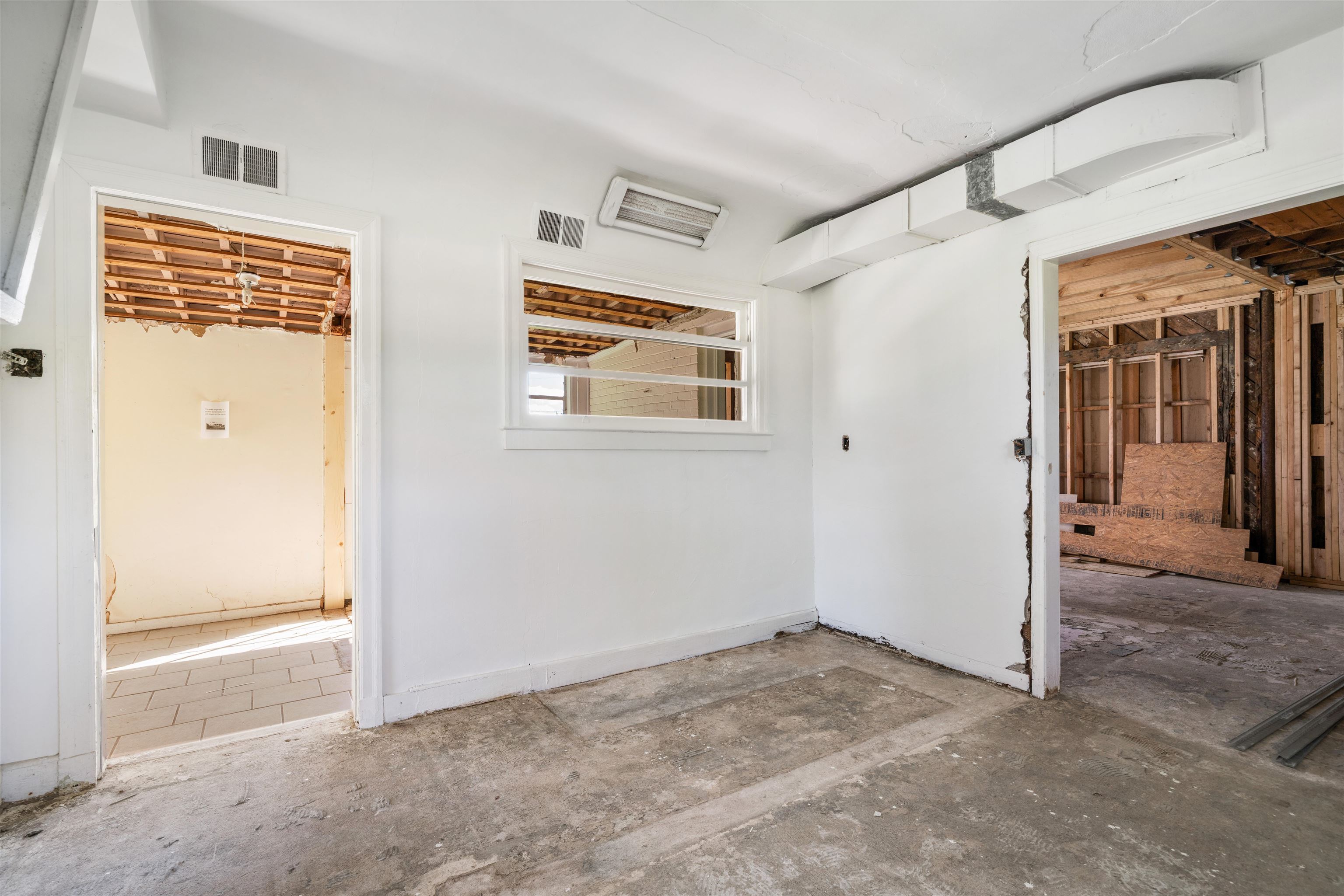 3590 Thomas St Property Photo 27