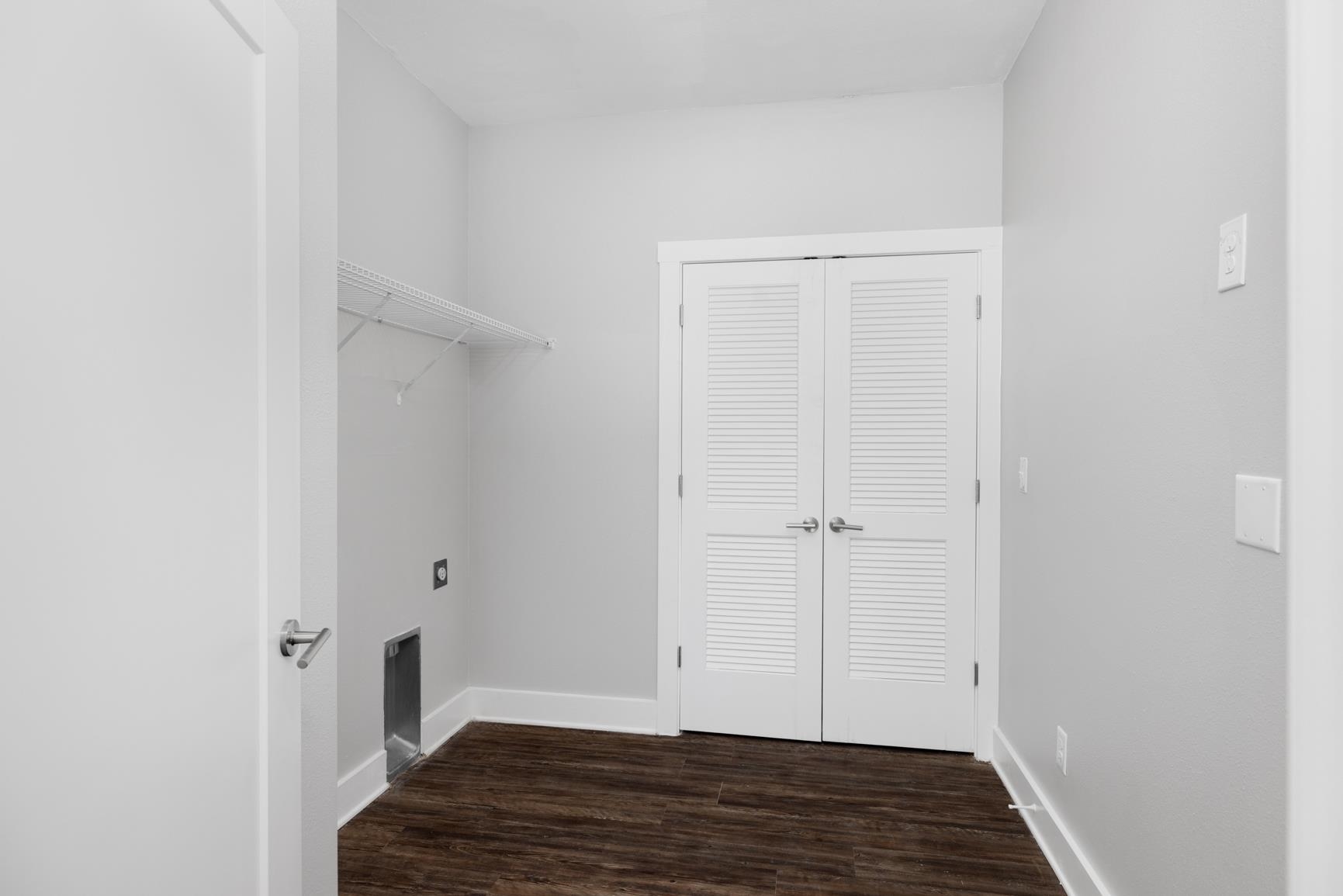 447 Abbey Rd D Property Photo 19