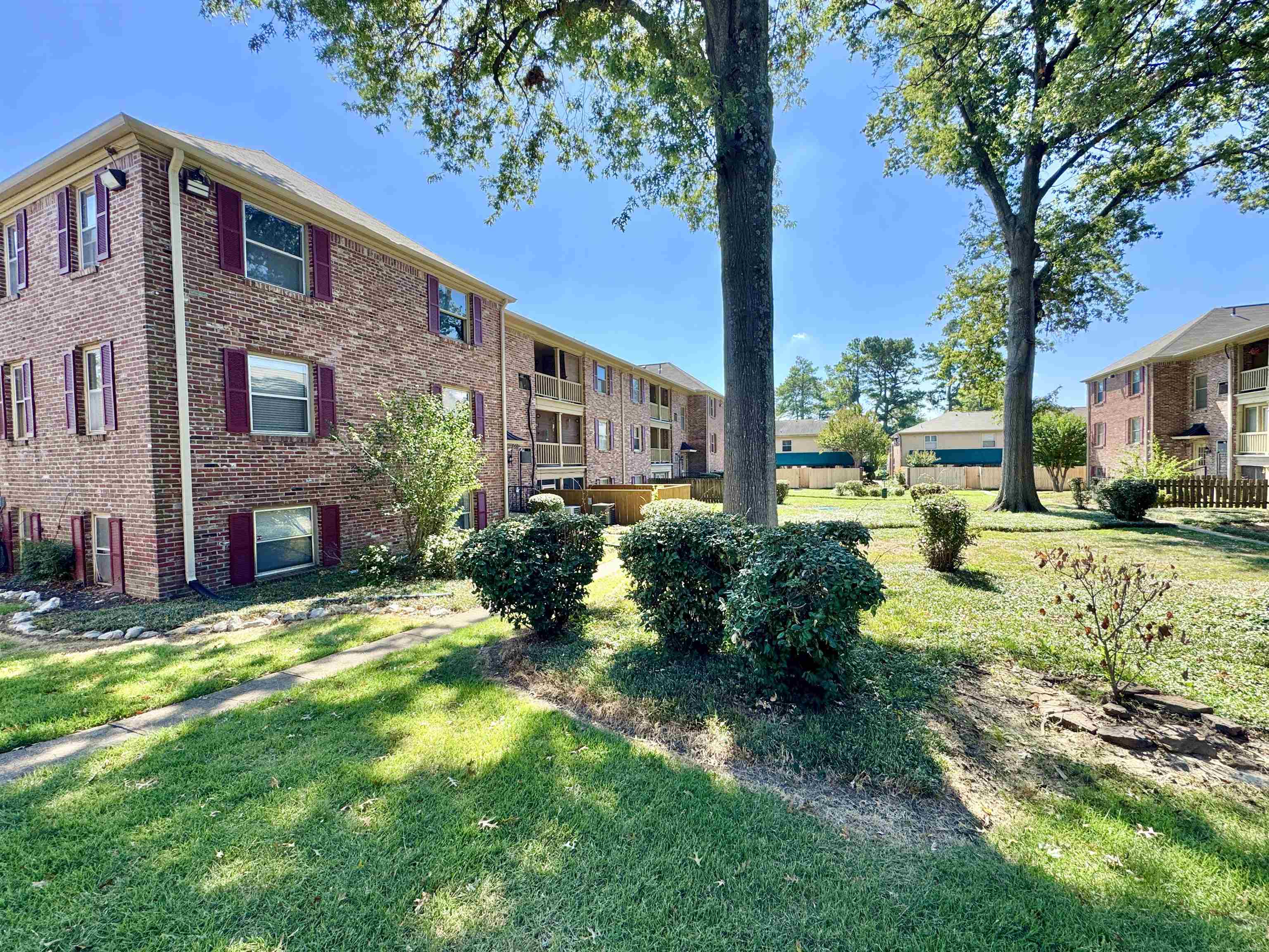 1202 Middle Court Ct 101 Property Photo 2