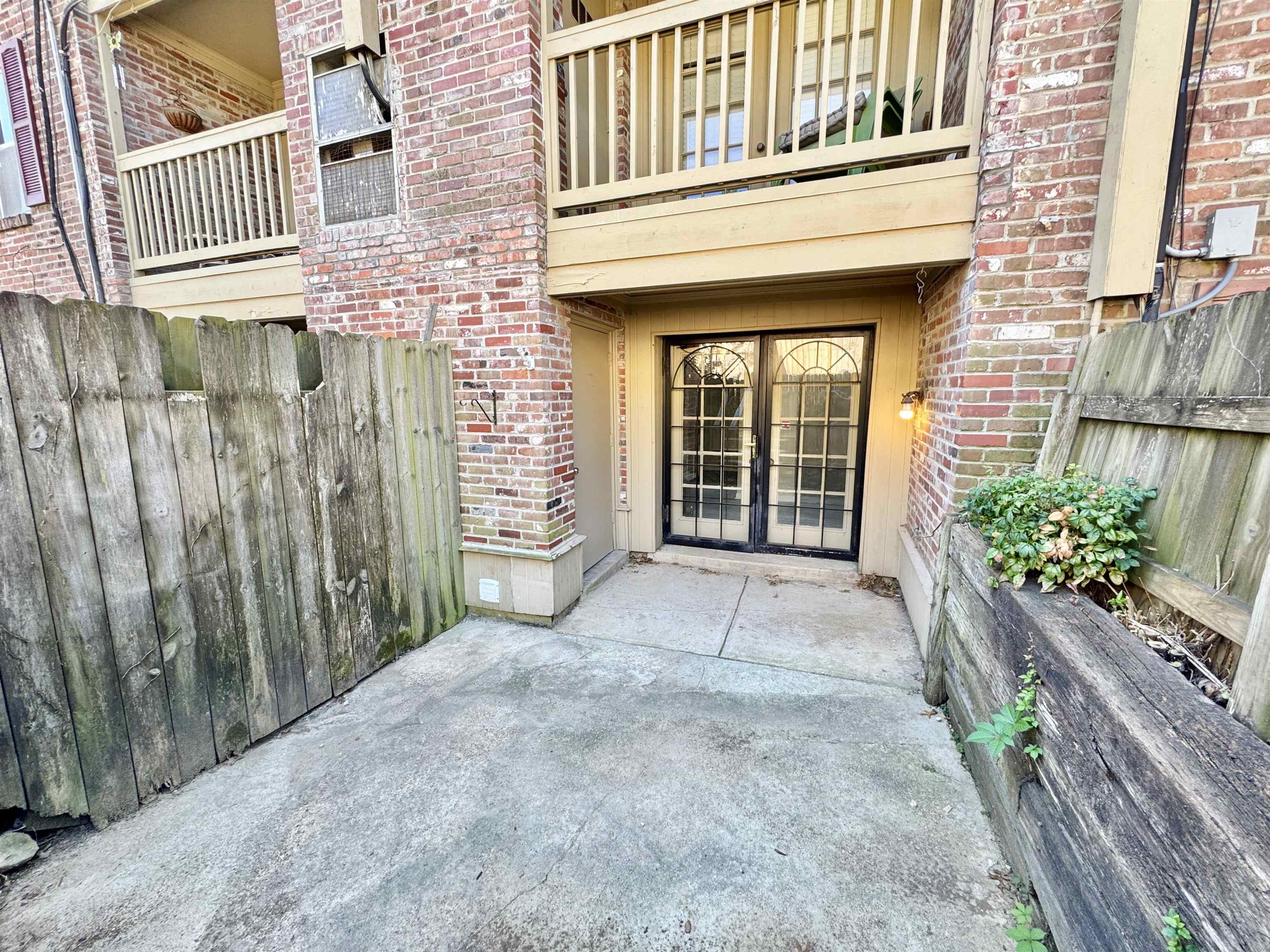 1202 Middle Court Ct 101 Property Photo 18