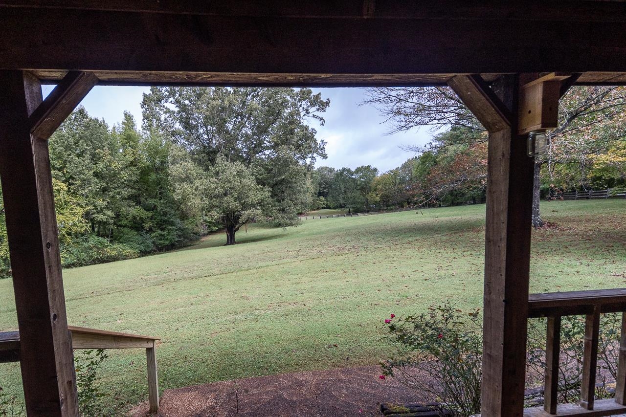 900 Centerpoint Dr Property Photo 36