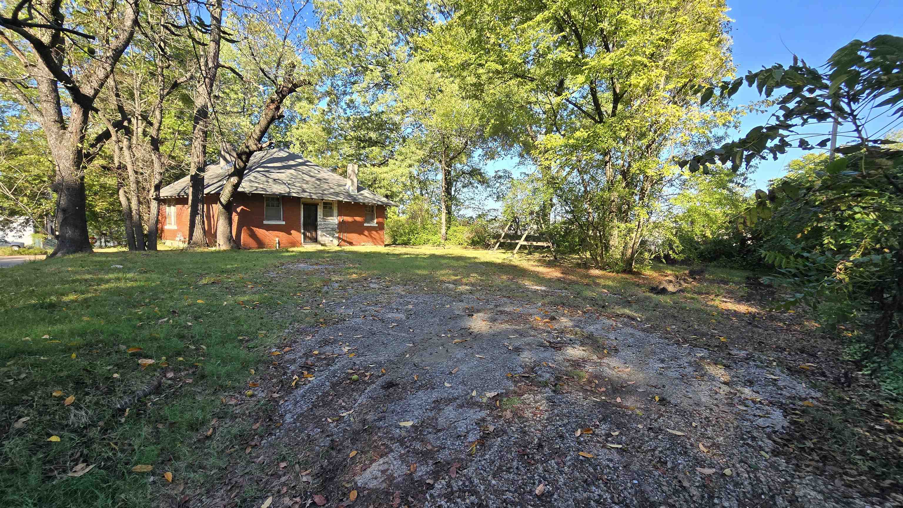 2601 Jackson Ave Property Photo 13