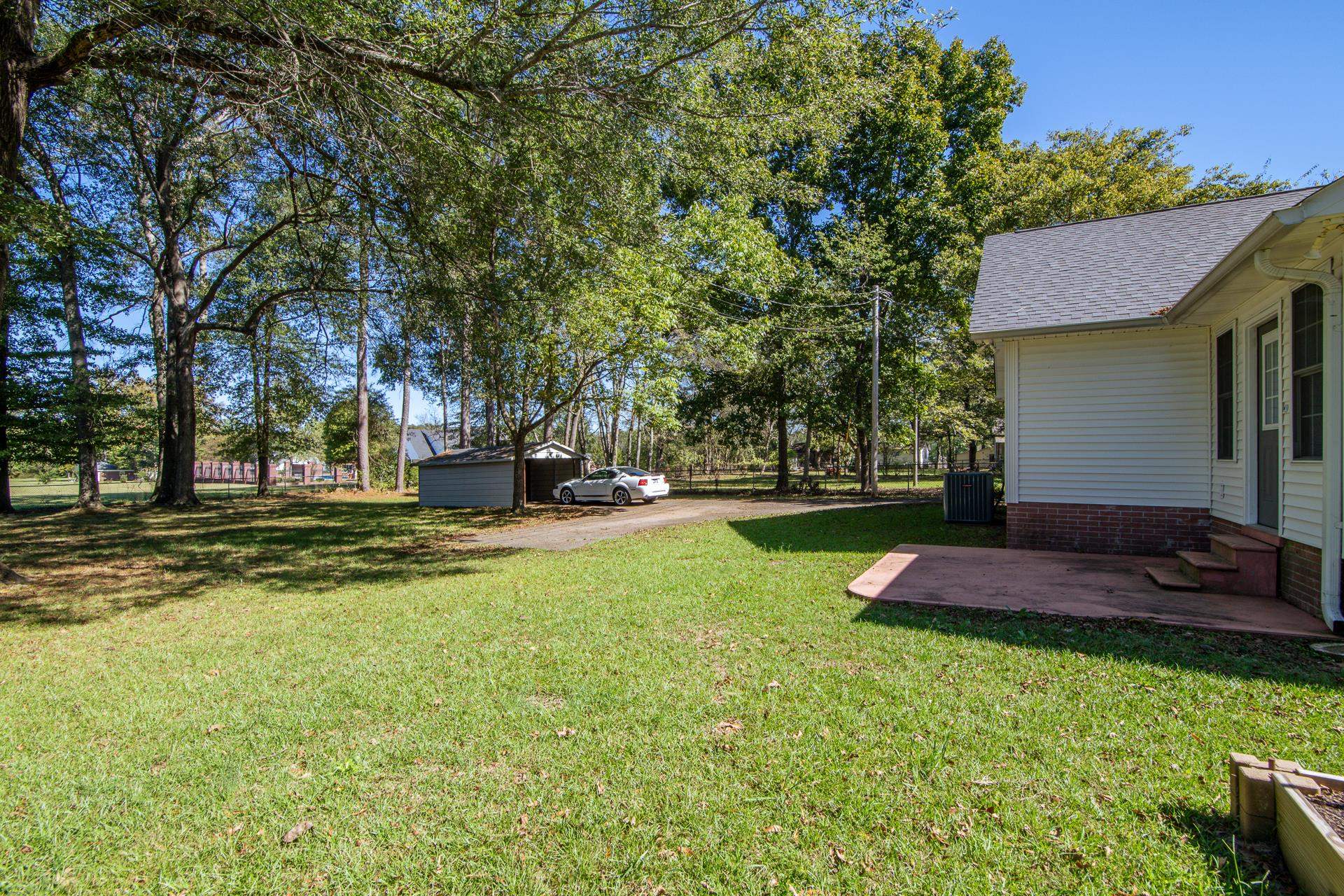 224 Willow Dr Property Photo 35