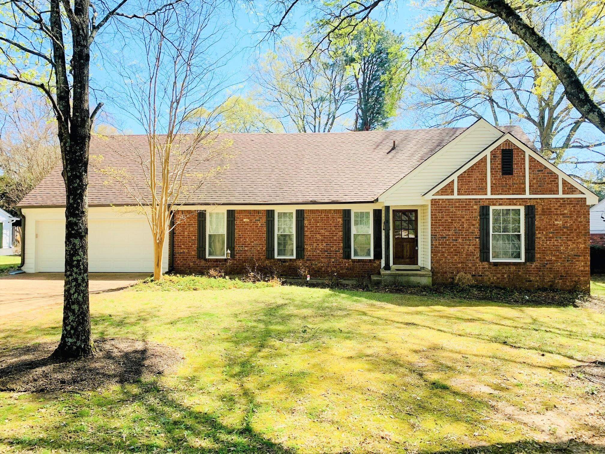 7207 POPLAR PIKE RD Property Photo 1