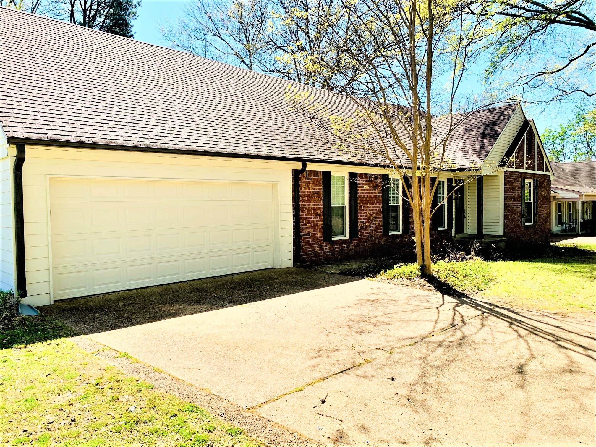7207 Poplar Pike Rd Property Photo 3