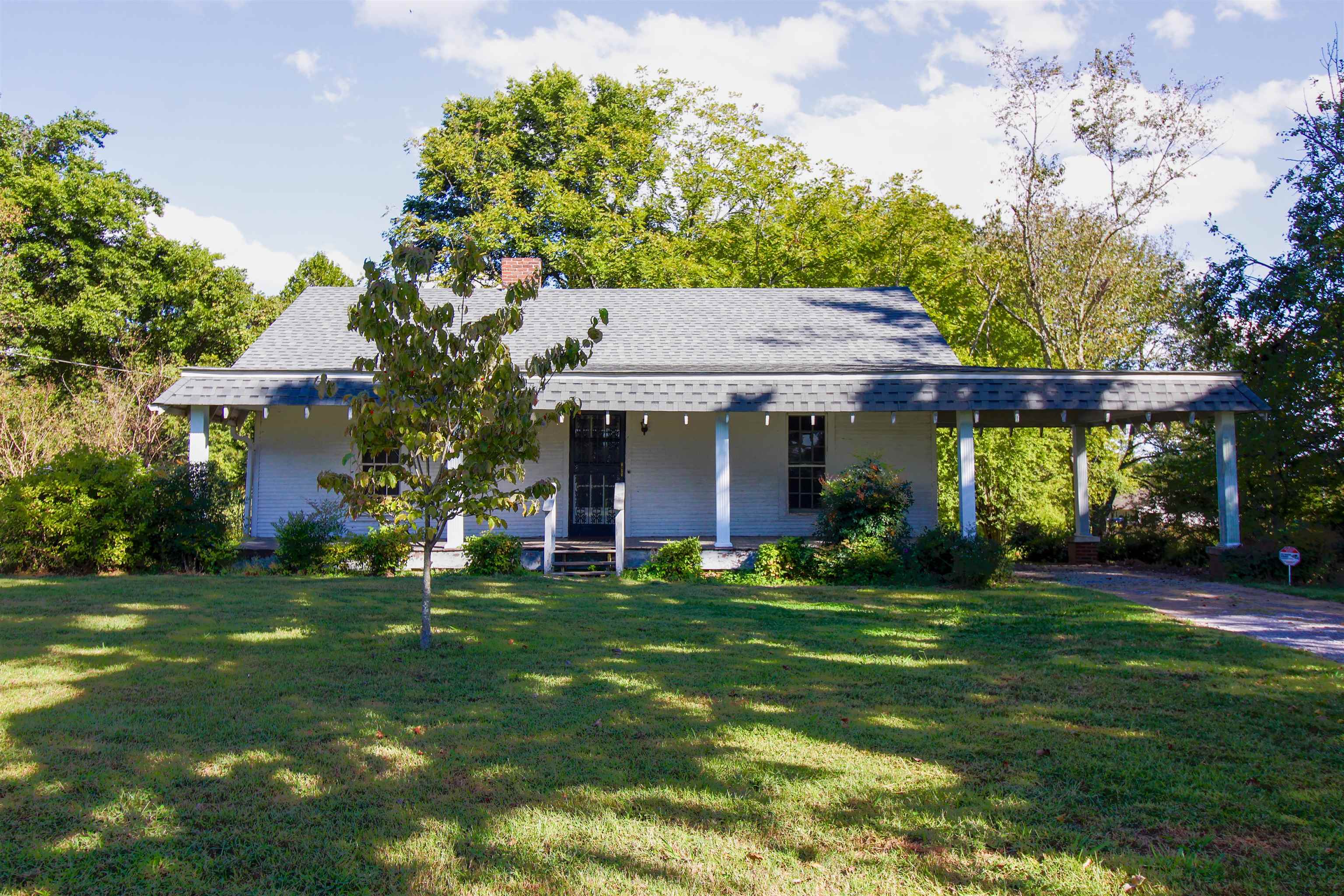 2440 Edith Nankipoo Rd Property Photo 18