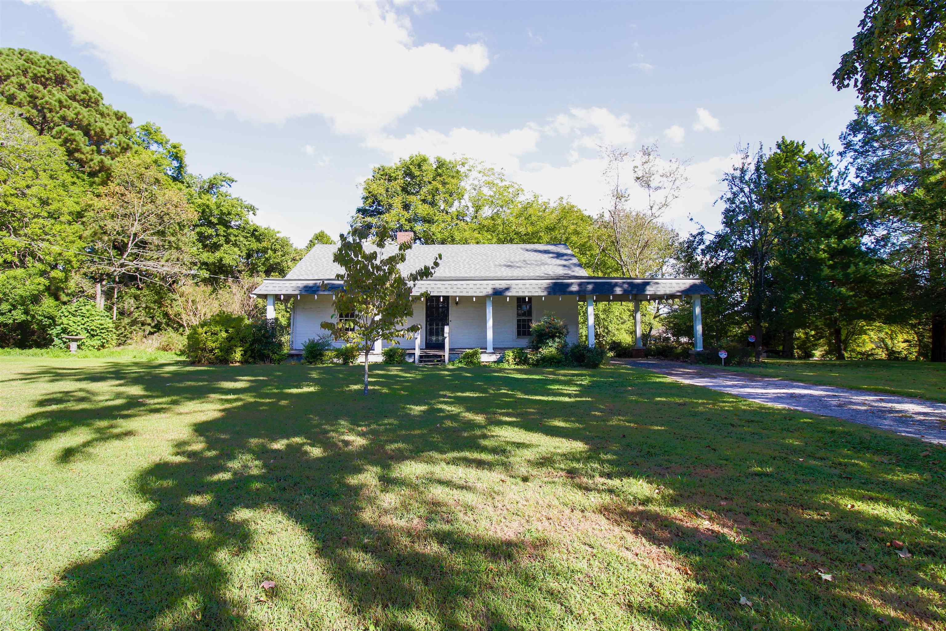 2440 Edith Nankipoo Rd Property Photo 20