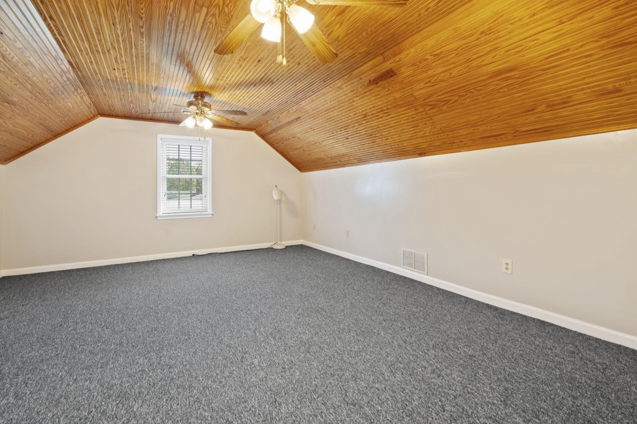 7620 Kelly Cv Property Photo 32