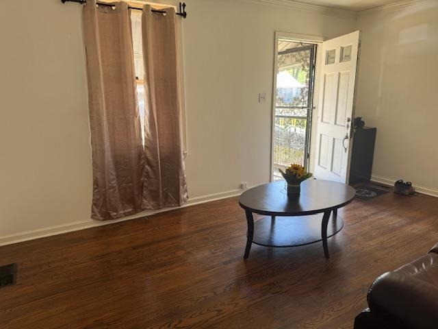 1345 Maria St Property Photo 11