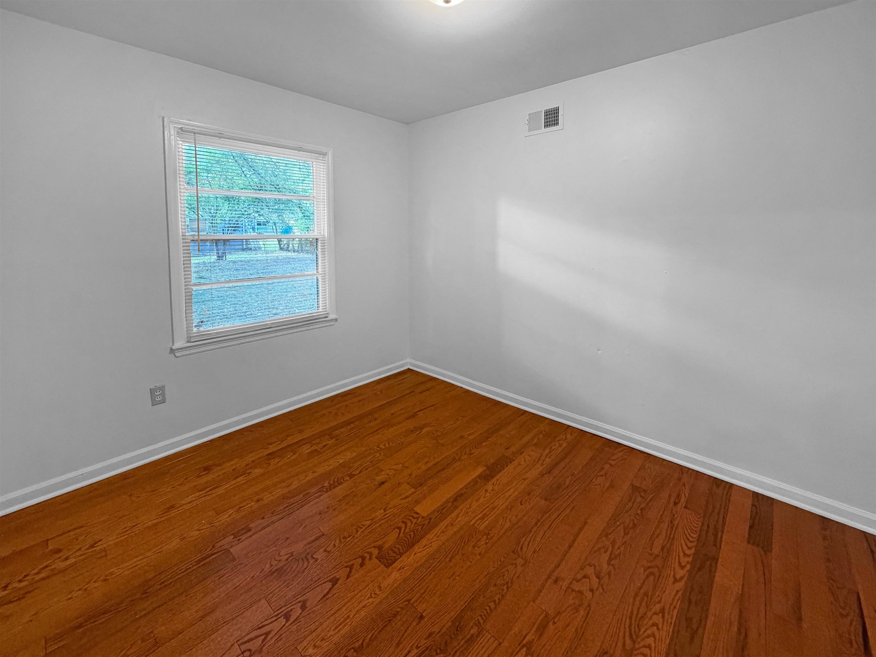 1519 S White Station Rd Property Photo 19