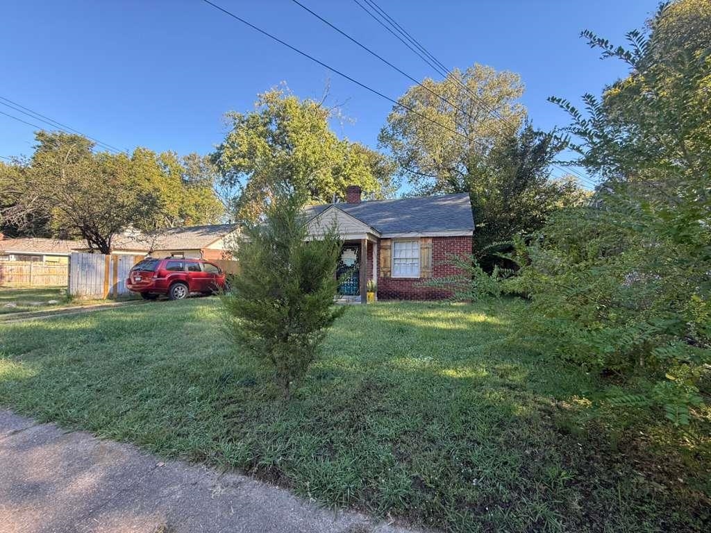 3622 N Lloyd Cir Property Photo 2