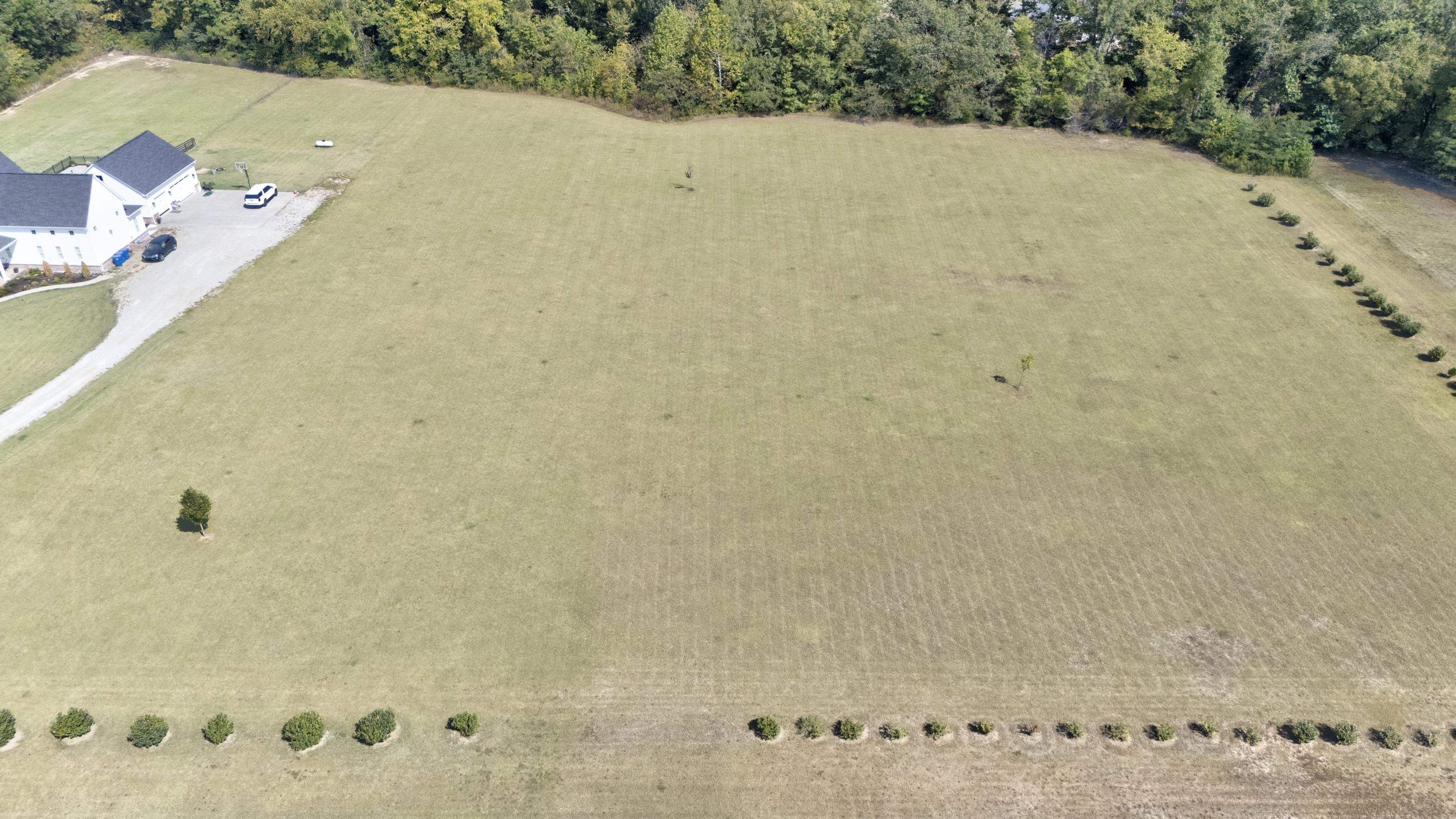 8600 County Line Rd Property Photo 9
