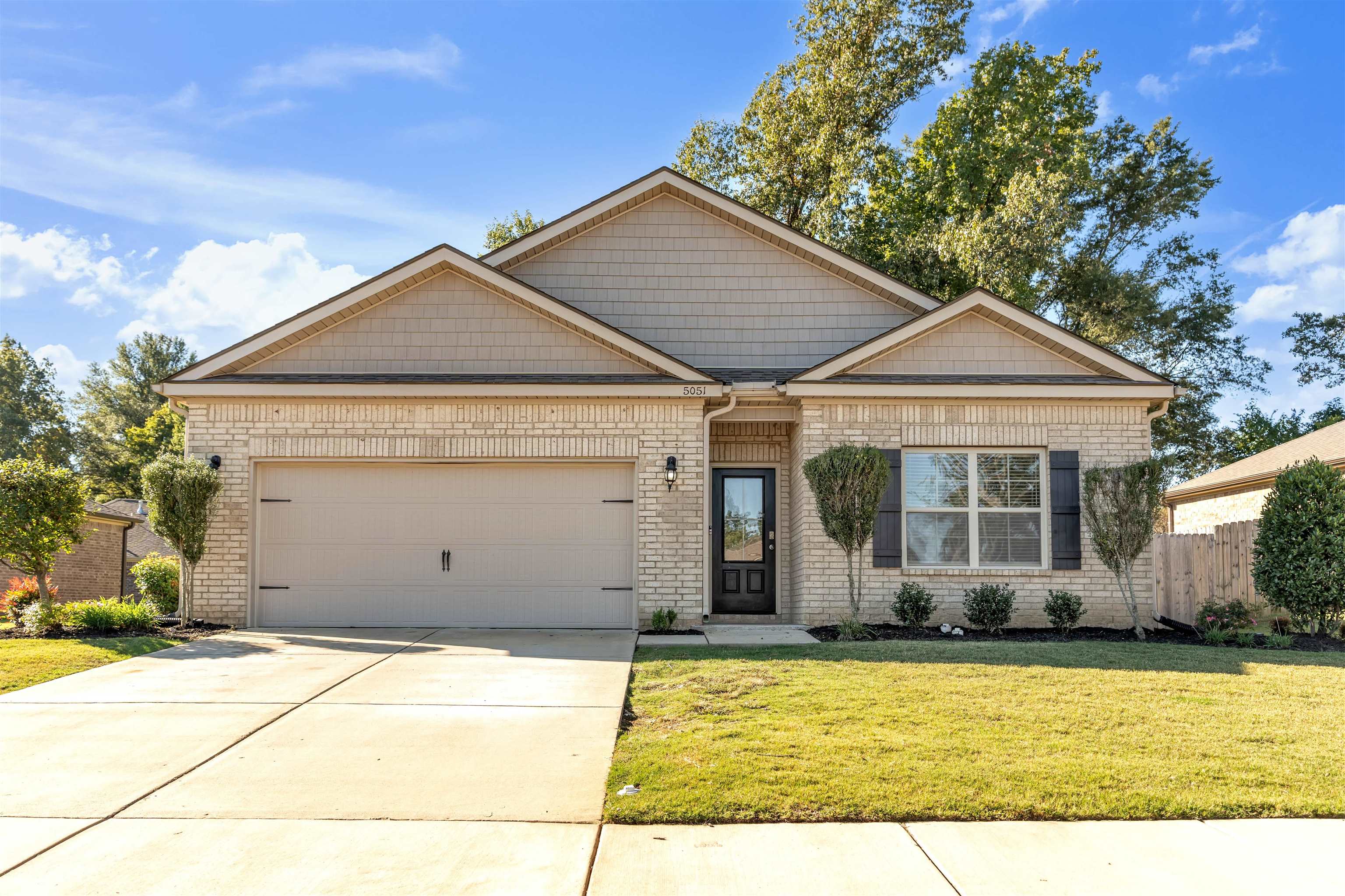 5051 Shellback Dr Property Photo 1