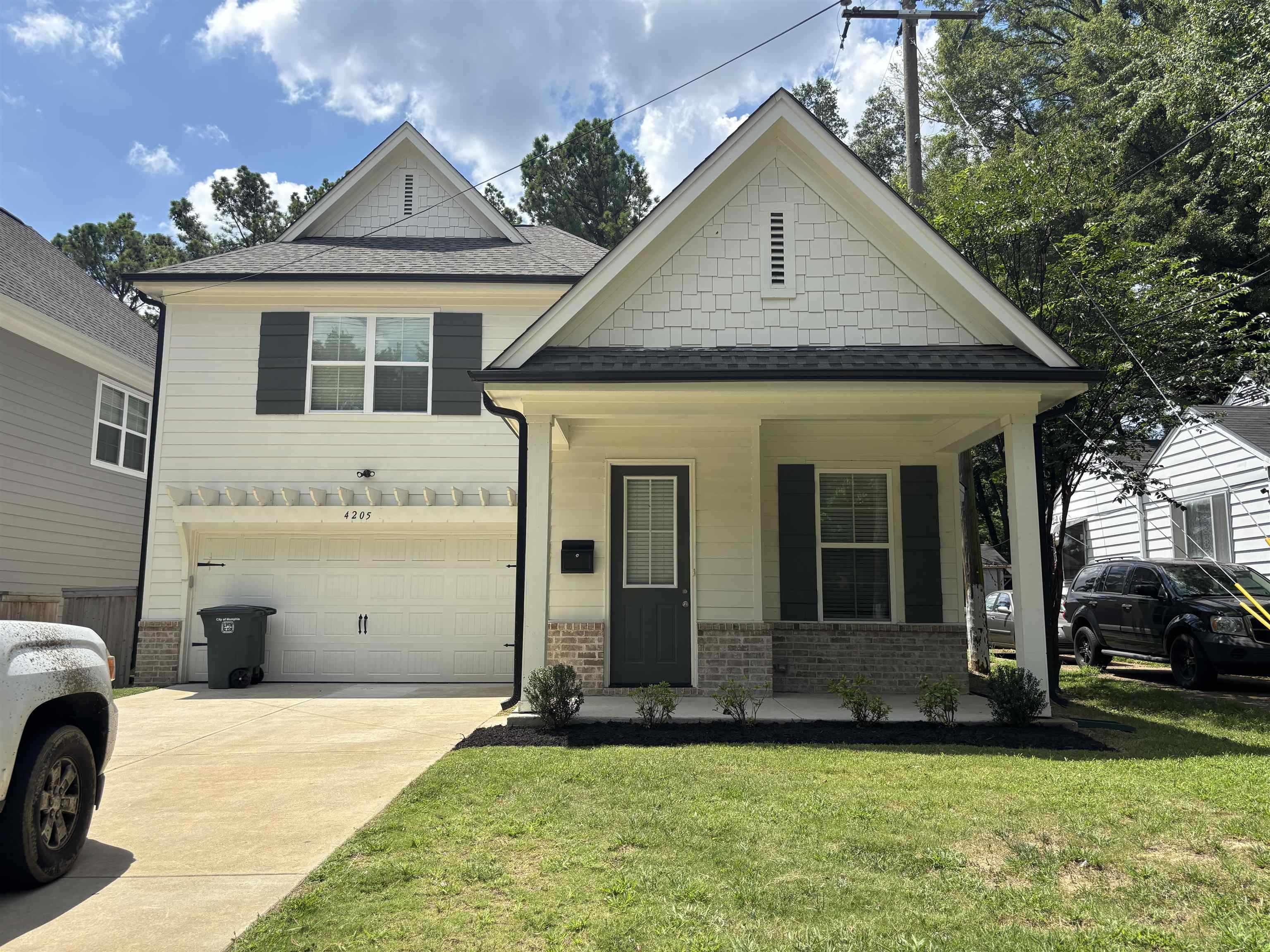 4205 TUTWILER AVE Property Photo 1