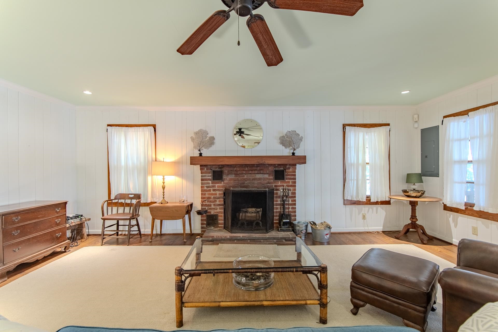 330 Mamie Way Property Photo 11