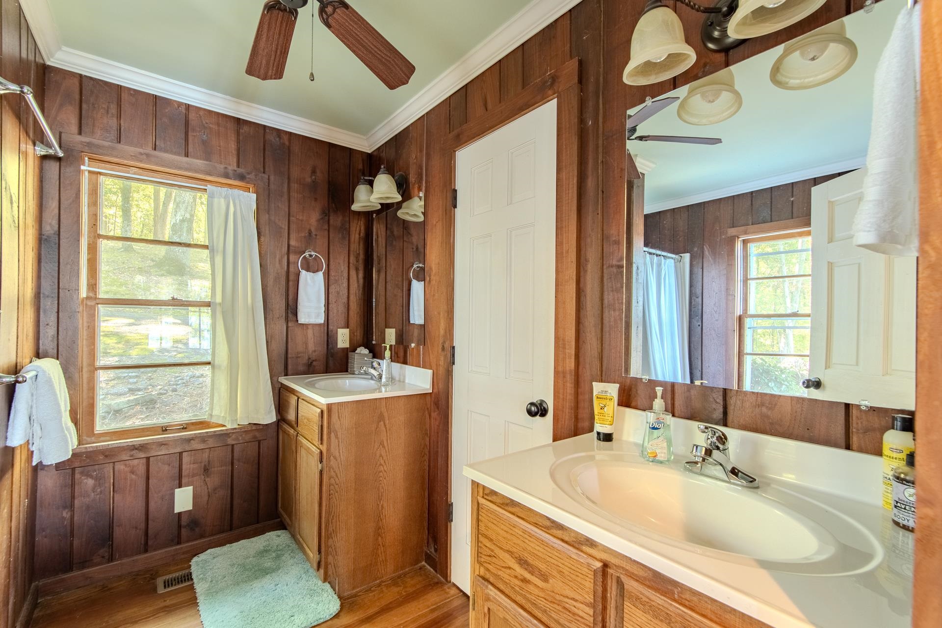 330 Mamie Way Property Photo 17