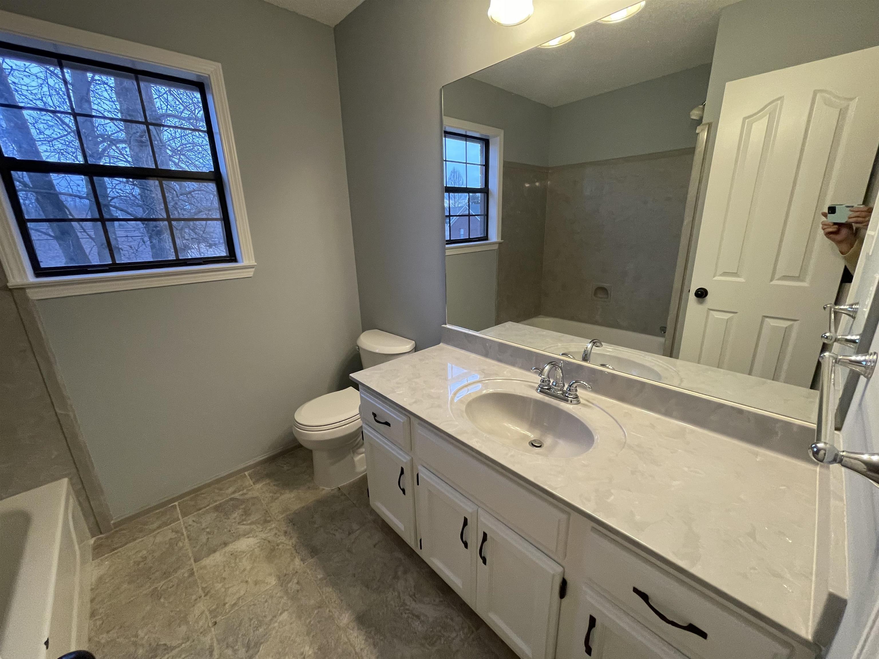 43 Aberdeen Dr Property Photo 25