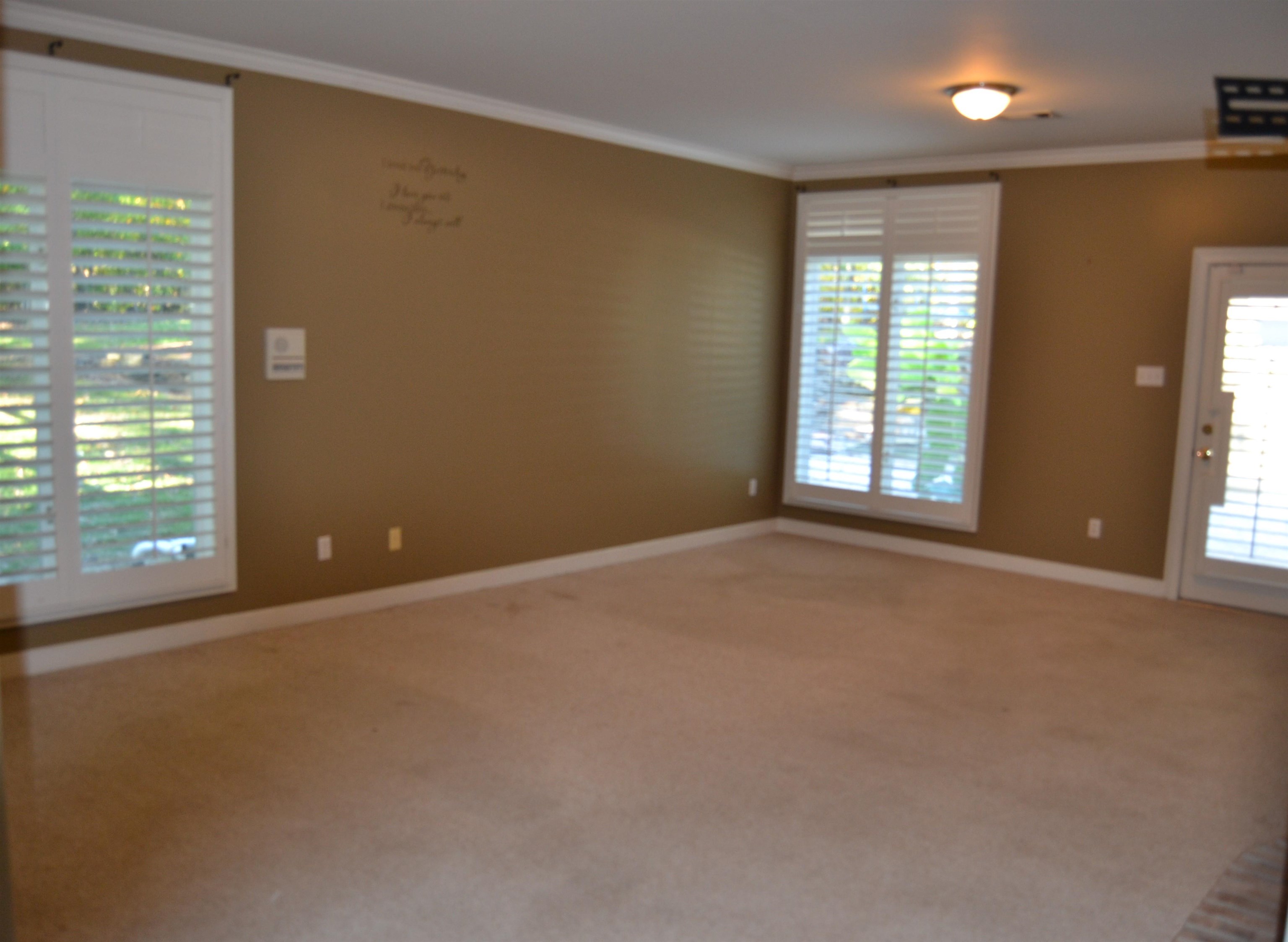470 Walnut Point Cv Property Photo 24