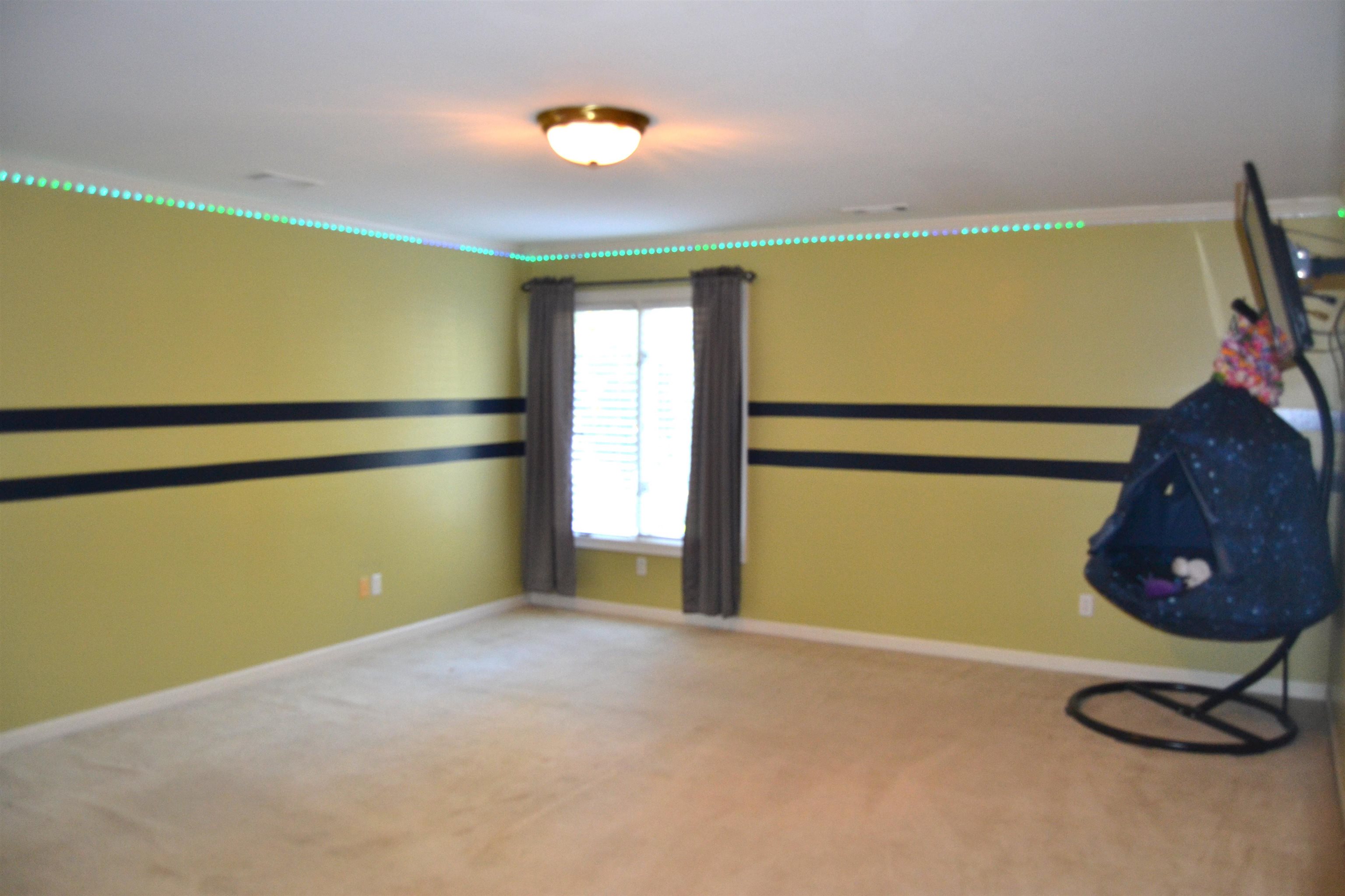470 Walnut Point Cv Property Photo 29