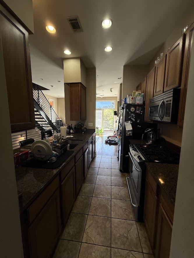 600 Tennessee St 108 Property Photo 10