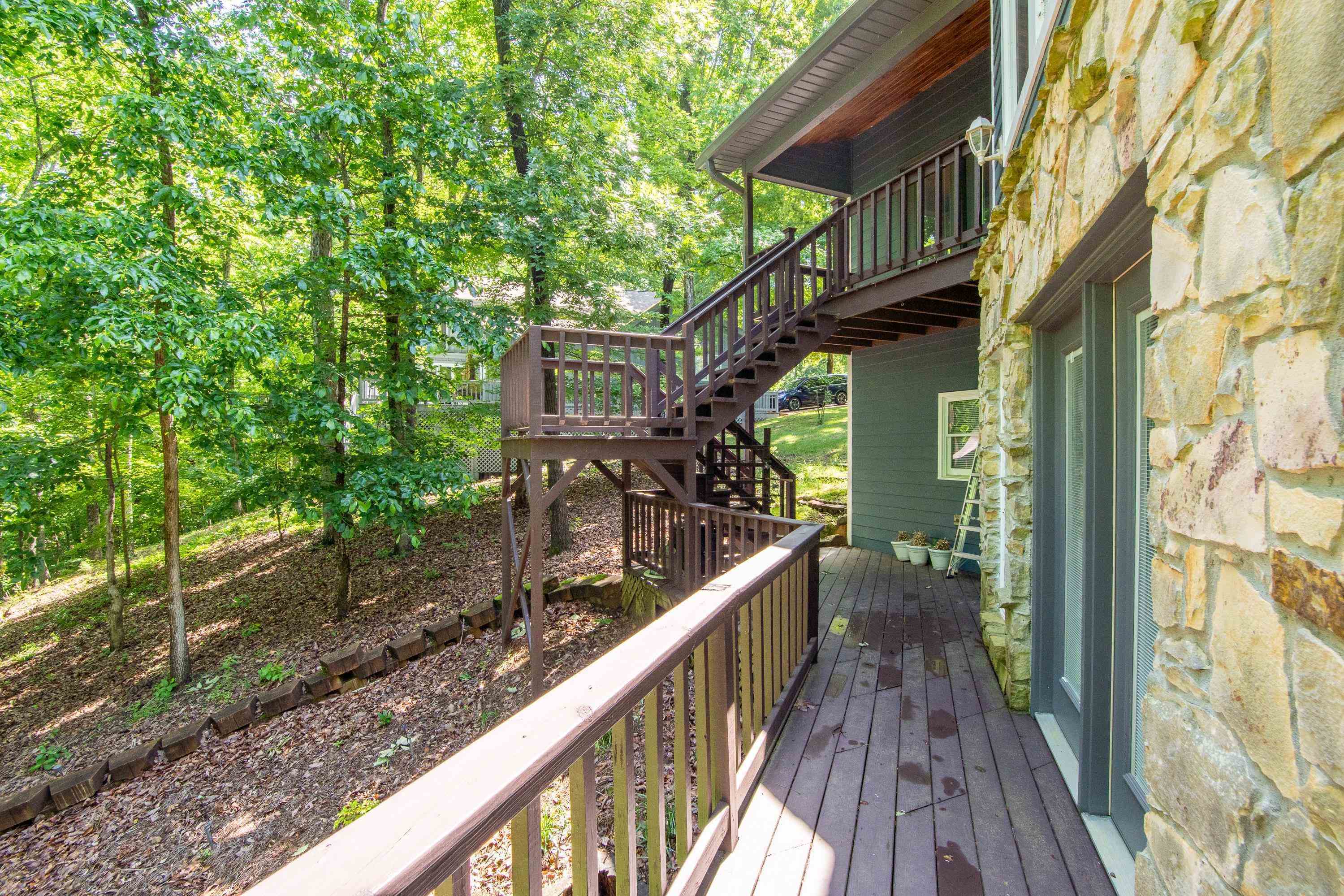 140 Ridge View Dr Property Photo 31