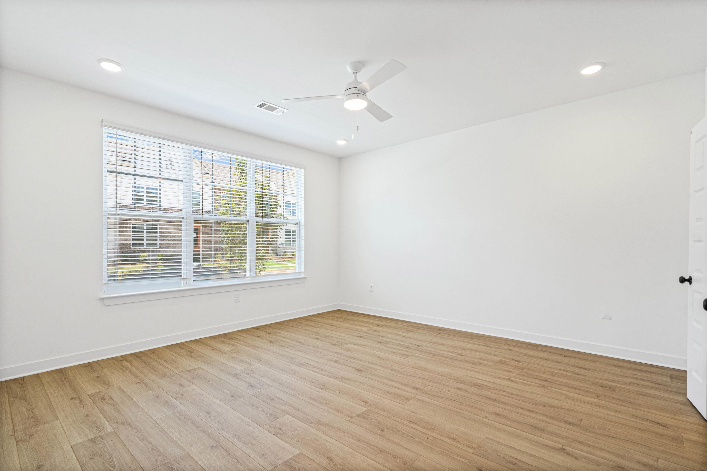 3052 Portage Dr Property Photo 10