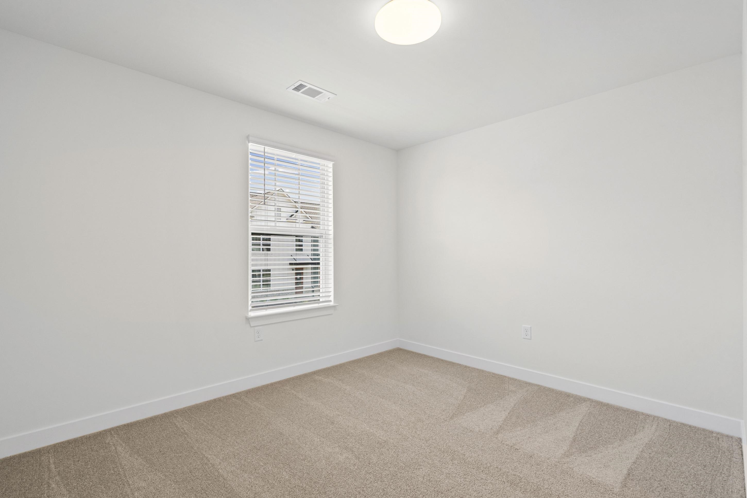 3054 Portage Dr Property Photo 16