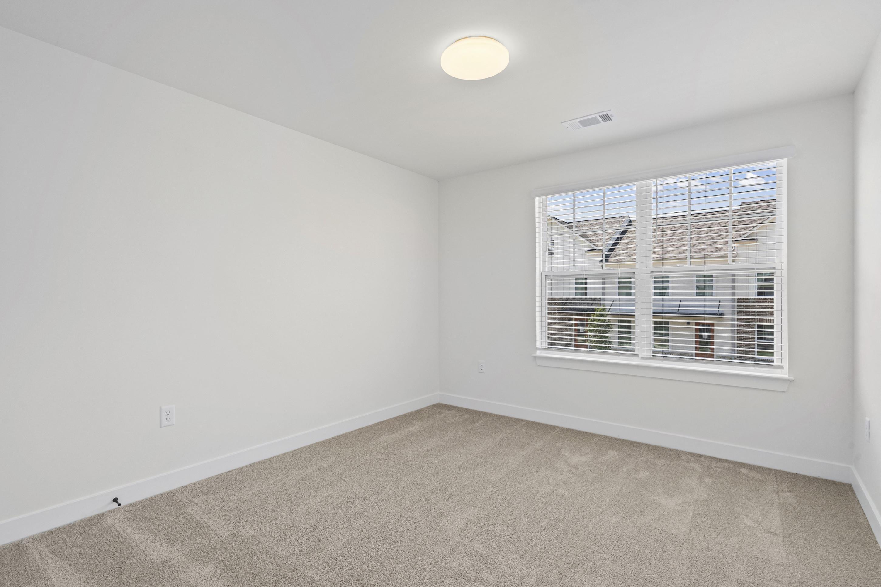 3054 Portage Dr Property Photo 20