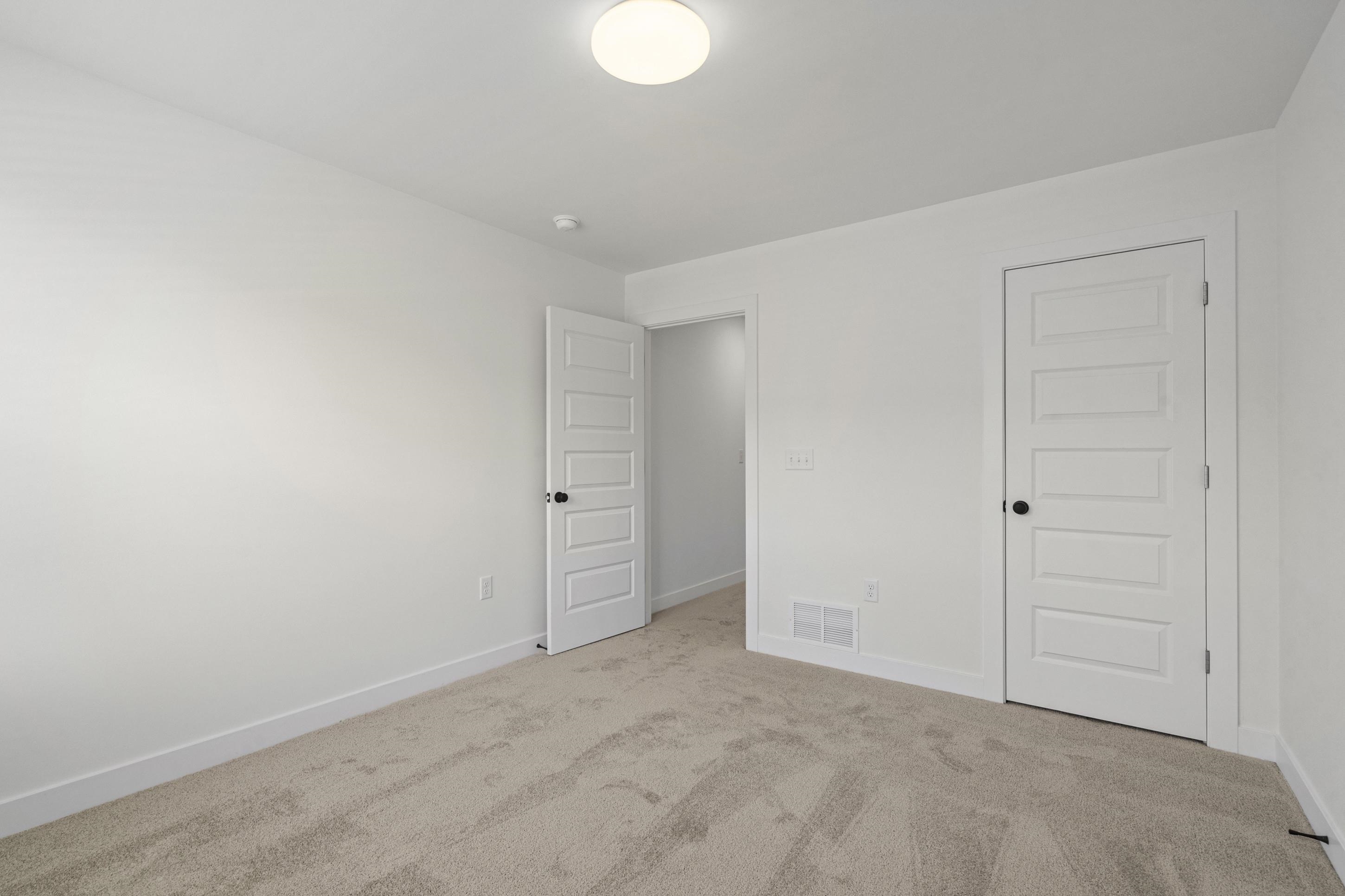 3054 Portage Dr Property Photo 21