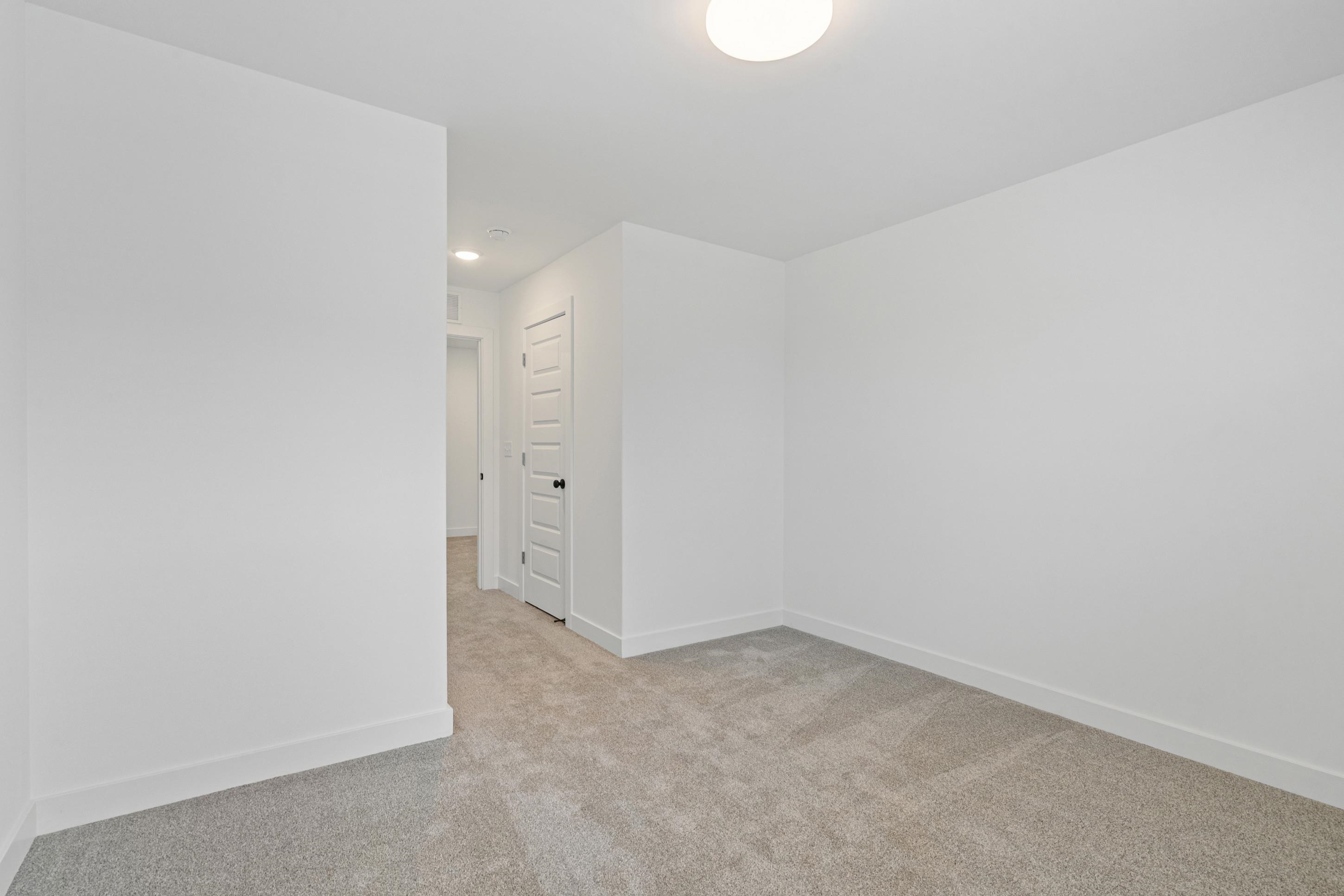 3058 Portage Dr Property Photo 11
