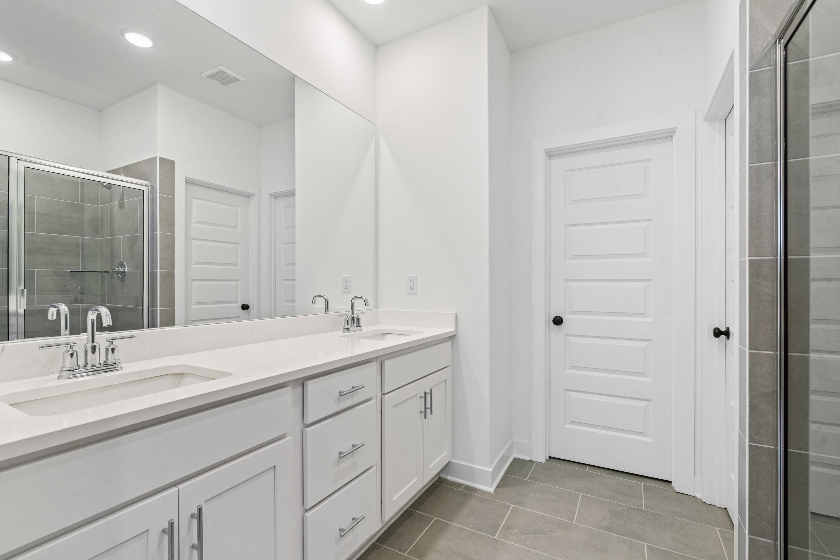 3058 Portage Dr Property Photo 18