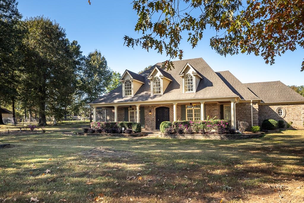 20 Surrey Loop Cir Property Photo 2