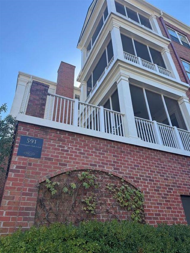 591 Lexington Club Ct 201 Property Photo 4
